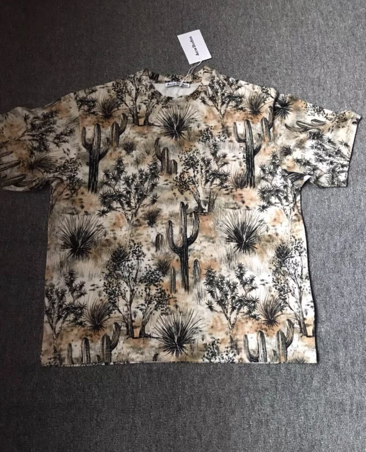 Acne Studios Acne Studios Short-Sleeve T-Shirt Size US XL / EU 56 / 4 - 4 Thumbnail