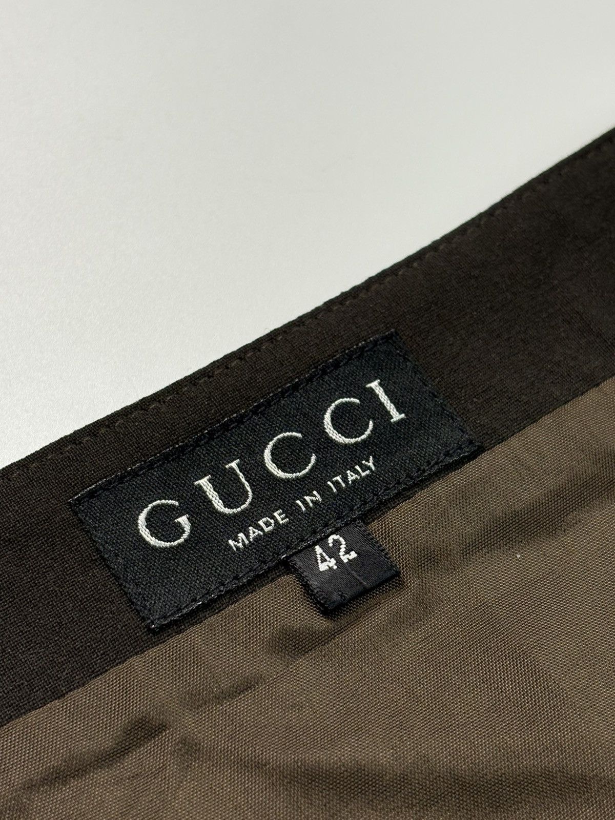 Gucci 1995 Gucci Tom Ford Wool Midi Skirt Size 28" / US 6 / IT 42 - 6 Thumbnail