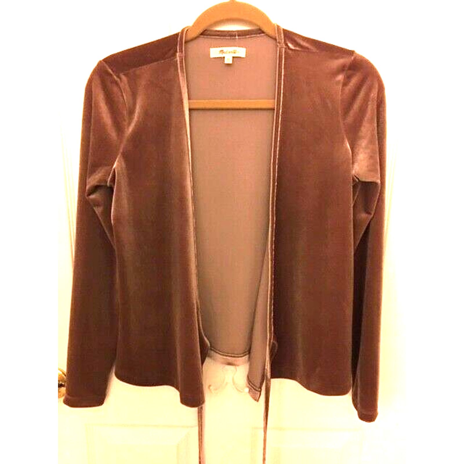 Madewell J. Crew "Madewell" wrap Pale taupe 16209172019.BIN027 Size ONE SIZE - 1 Thumbnail