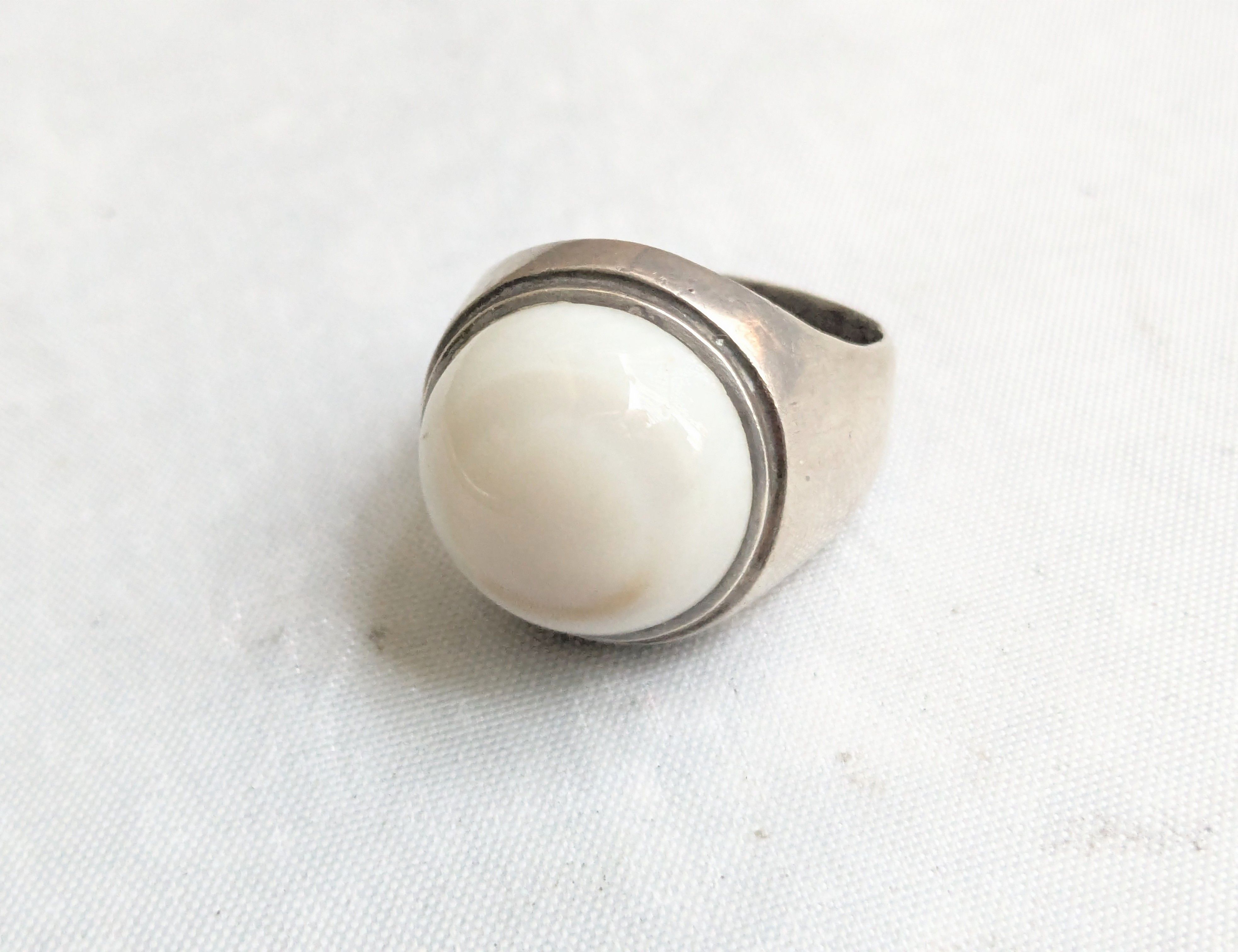 Jewelry Vintage .900 Silver Ring White Agate Round Cabochon 15.5 Size ONE SIZE - 3 Thumbnail