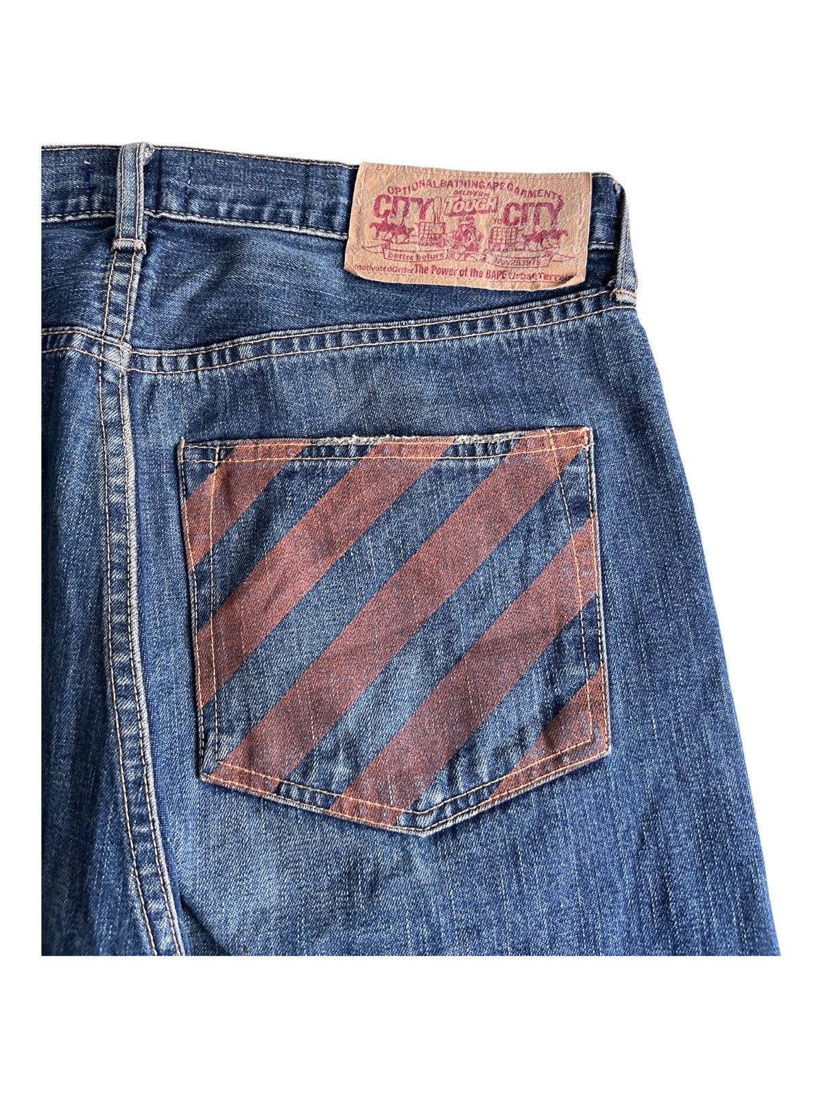 Bape Vintage Bape Baby Milo Sad Face Logo Baggy Denim Jeans Size US 34 / EU 50 - 7 Thumbnail