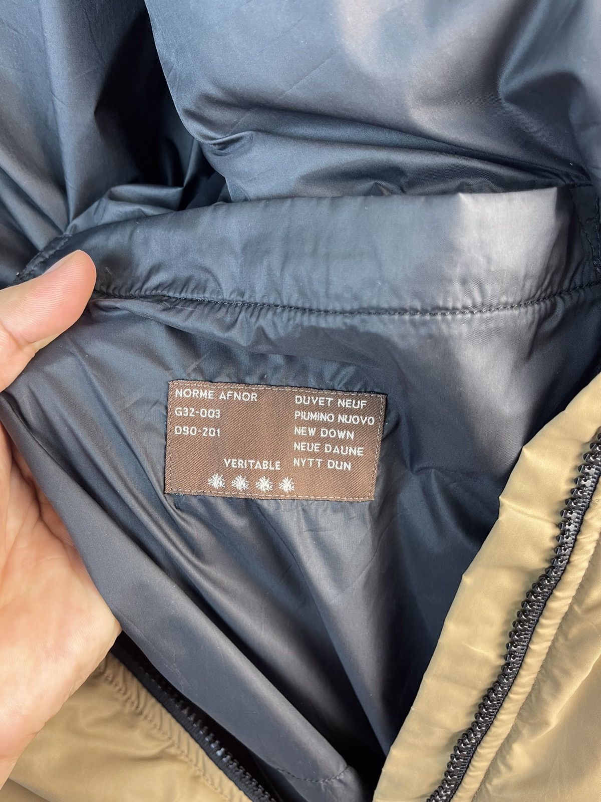 Moncler Moncler Norme Afnor Purffer Down Jacket A3 Size US XL / EU 56 / 4 - 24 Thumbnail