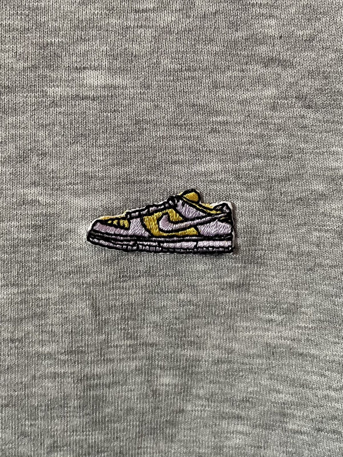 Vintage Vintage nike Shirt dunk Sb low cut embroidery Size US M / EU 48-50 / 2 - 1 Thumbnail