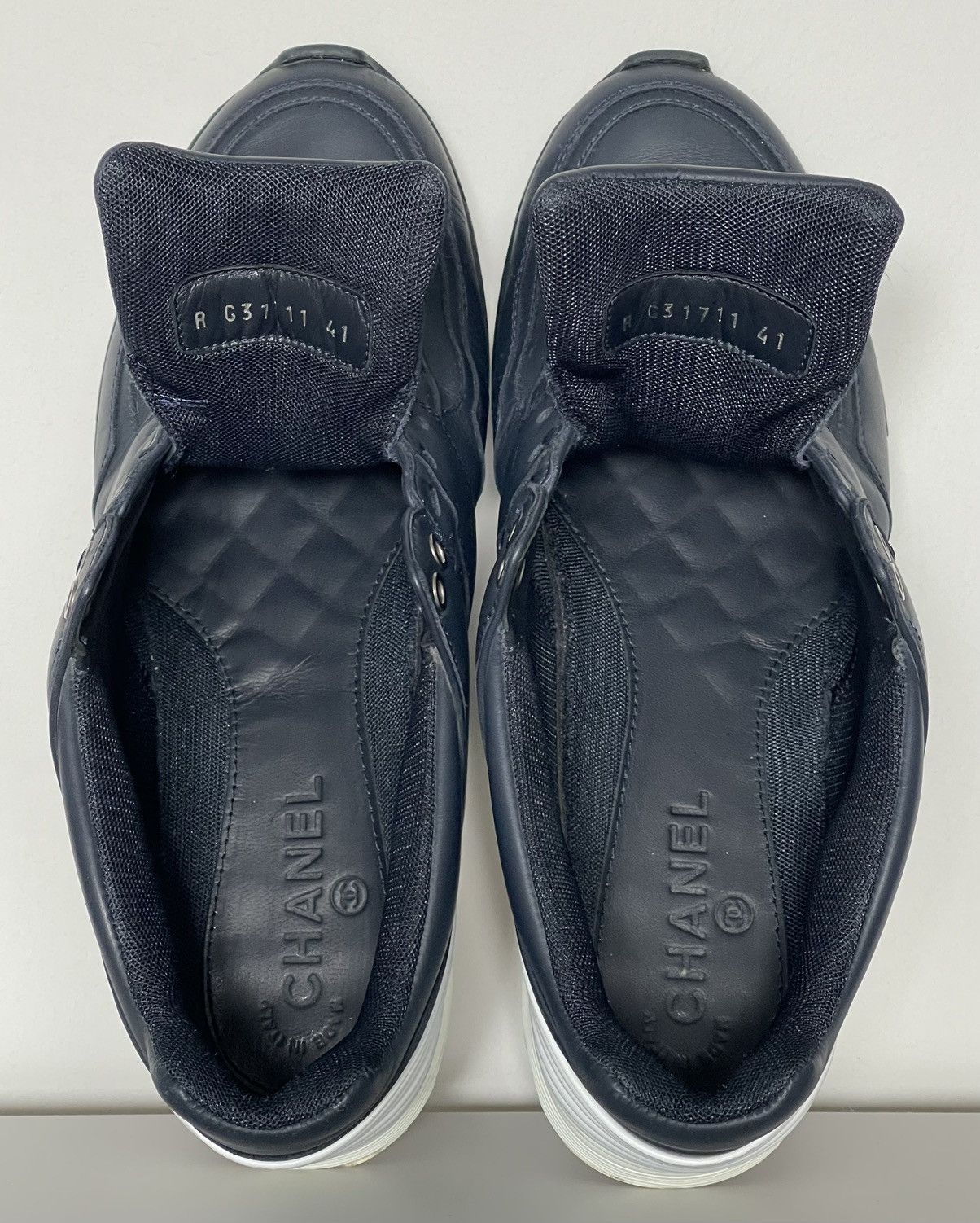 Chanel CHANEL sneakers, navy/white, size 41 Size US 8 / EU 41 - 13 Thumbnail
