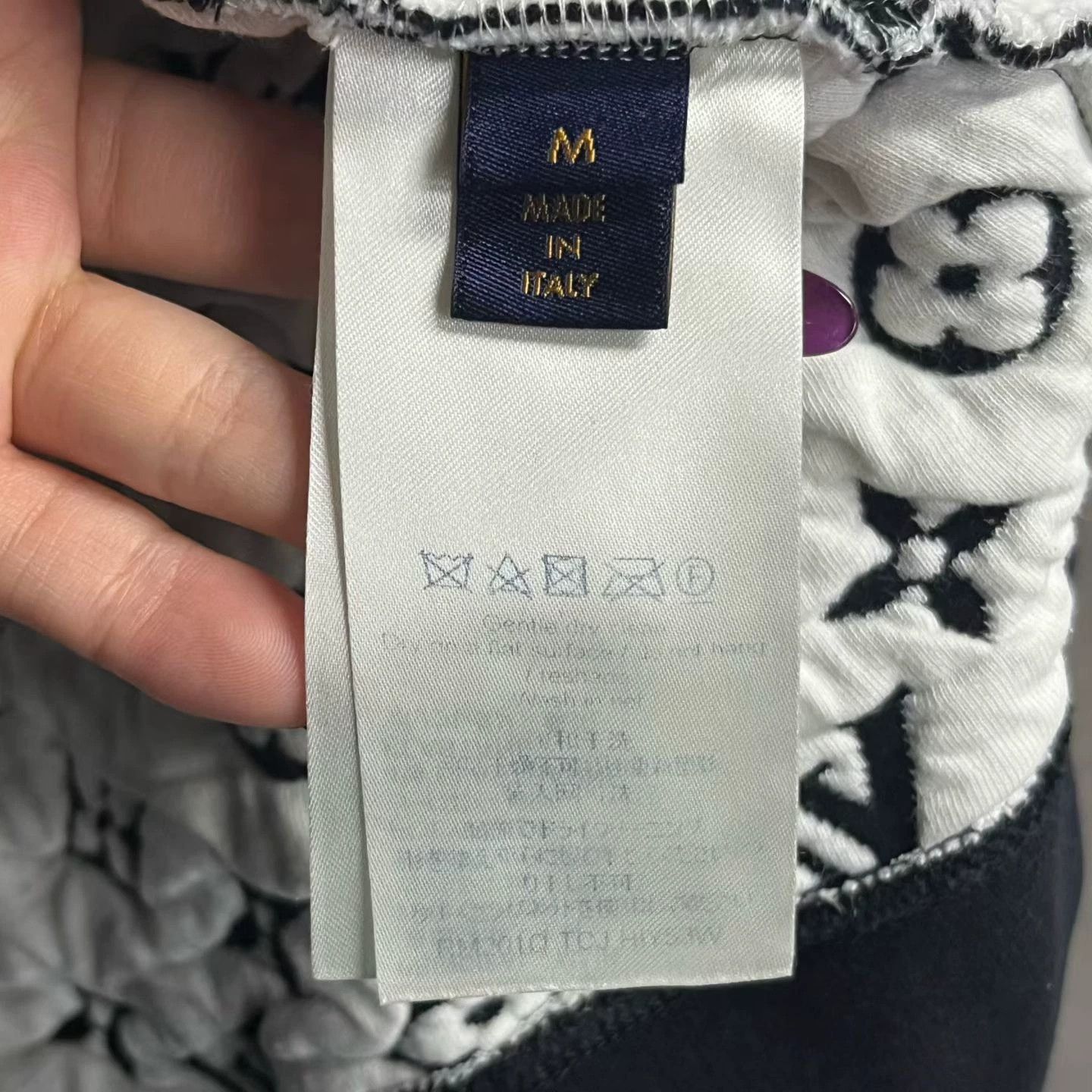 Louis Vuitton black patterned crew neck sweatshirt from louis vuitton Size US M / EU 48-50 / 2 - 4 Thumbnail