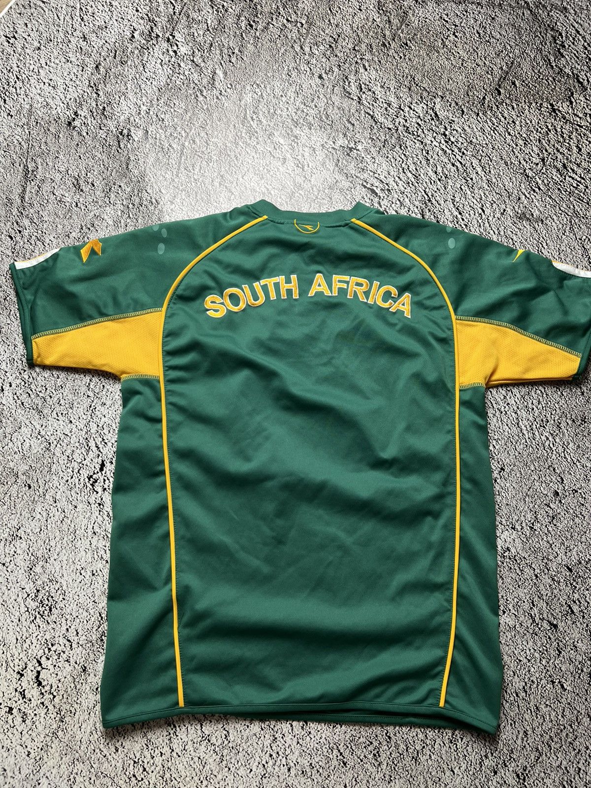 Diadora 2006-2007 South Africa national football team diadora jersey Size US M / EU 48-50 / 2 - 4 Thumbnail