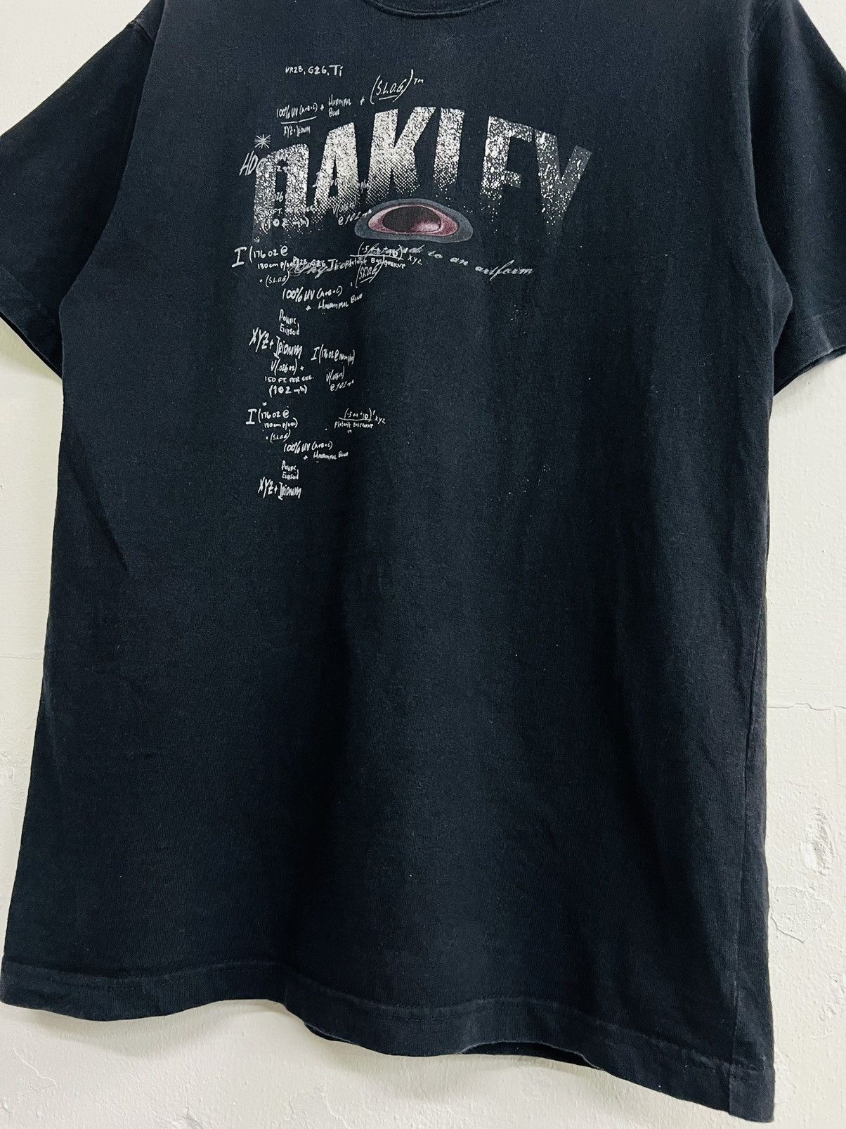 Oakley Vintage Y2K Oakley Software Tee Size US M / EU 48-50 / 2 - 3 Thumbnail