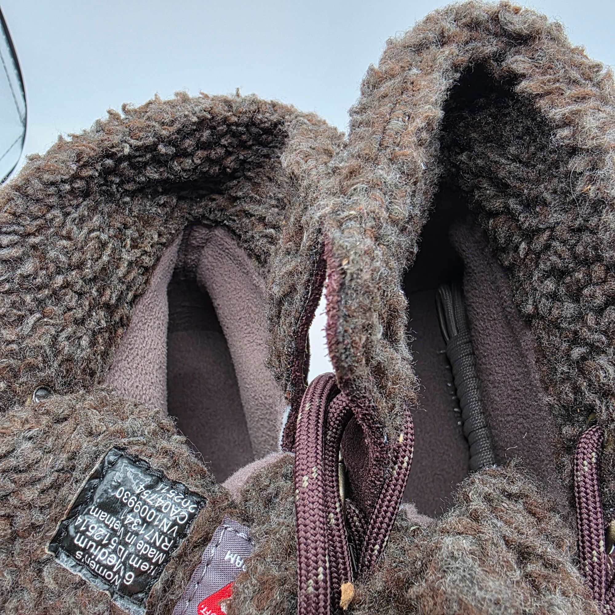L.L. Bean LL Bean Mountain Lodge Womens Size 6 Brown Boots Fleece Coll Size US 6 / IT 36 - 9 Thumbnail