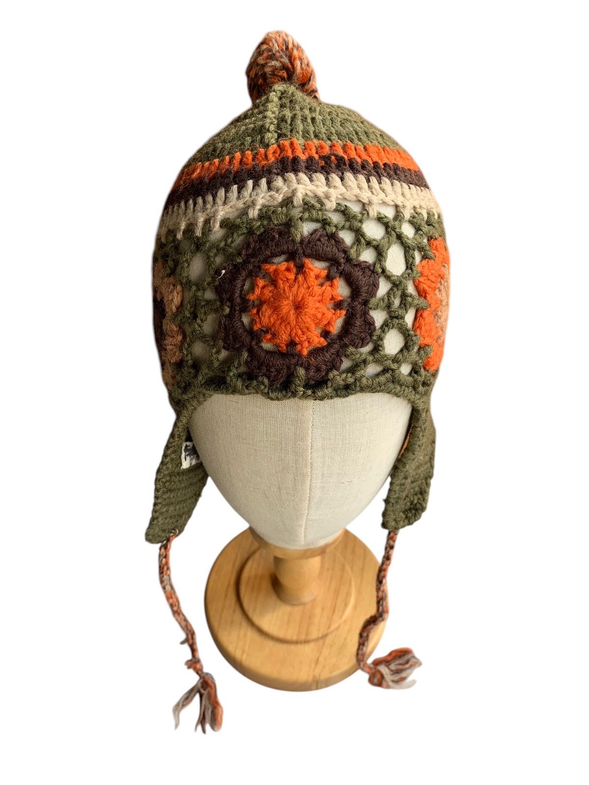 Japanese Brand × Vintage ELLE PLANET KNITTED CROCHET HANDMADE EARFLAP BEANIE HATS Size ONE SIZE - 4 Thumbnail