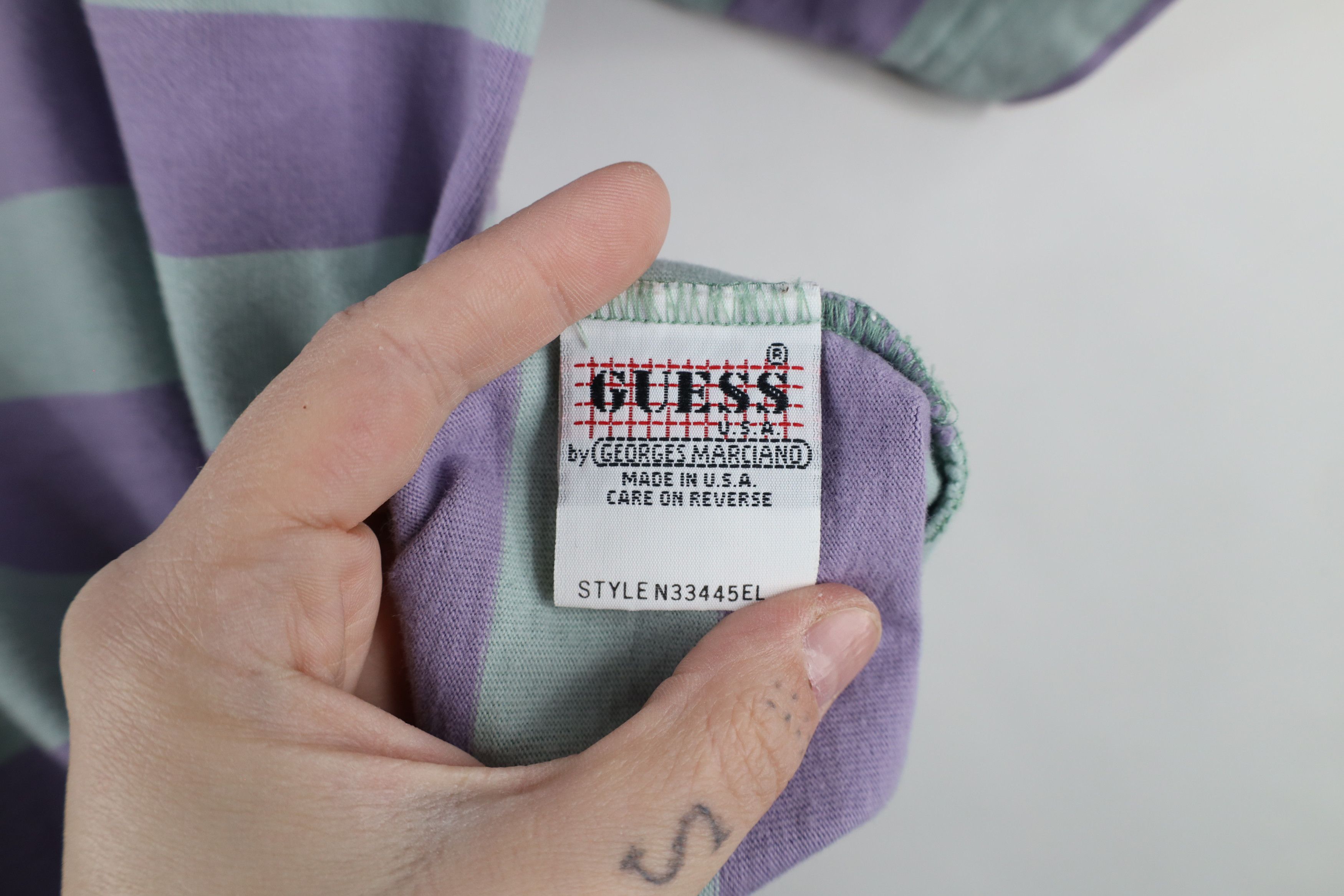 Guess × Vintage Vintage 90s Guess Jeans USA T-Shirt Pastel Purple Mint USA Size US M / EU 48-50 / 2 - 10 Thumbnail