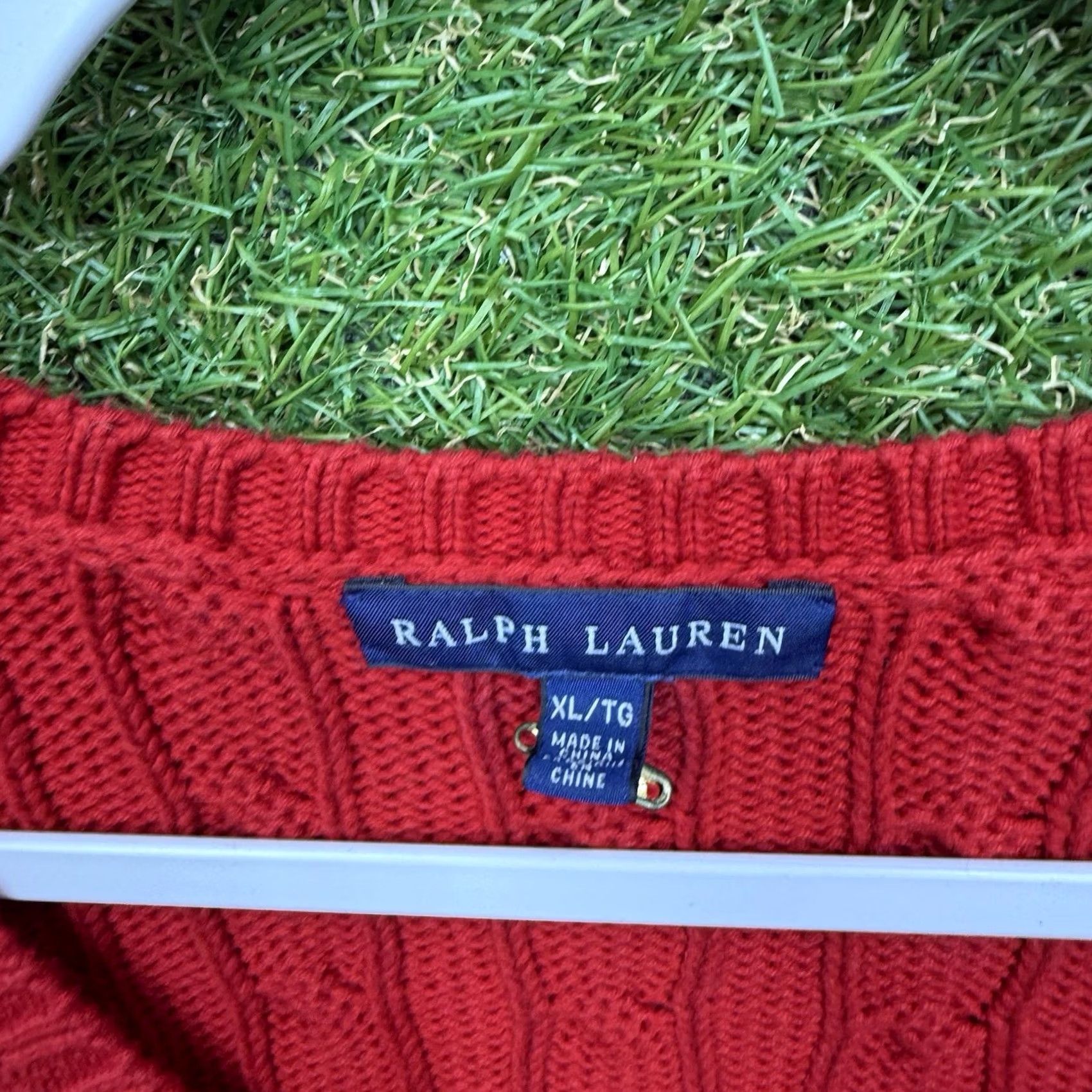 Polo Ralph Lauren Polo Ralph Lauren Sweater Polo Ralph Lauren Womens XL Red Cable Knit V-Neck 90s Vintage Pullover Shirt Womens Size XL / US 12-14 / IT 48-50 - 5 Thumbnail