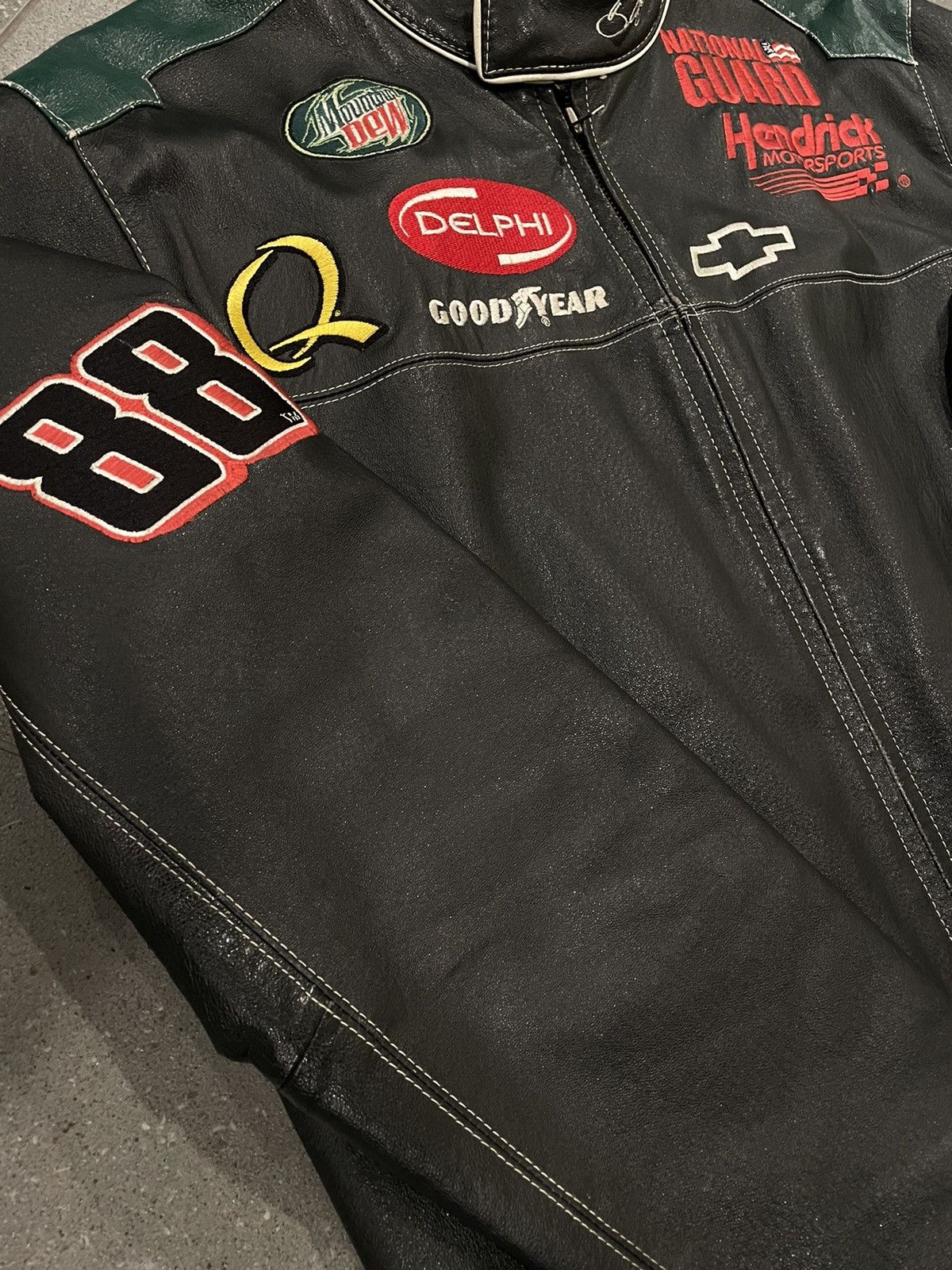 NASCAR Dale Earnhardt jr. leather jacket. Size US M / EU 48-50 / 2 - 5 Thumbnail
