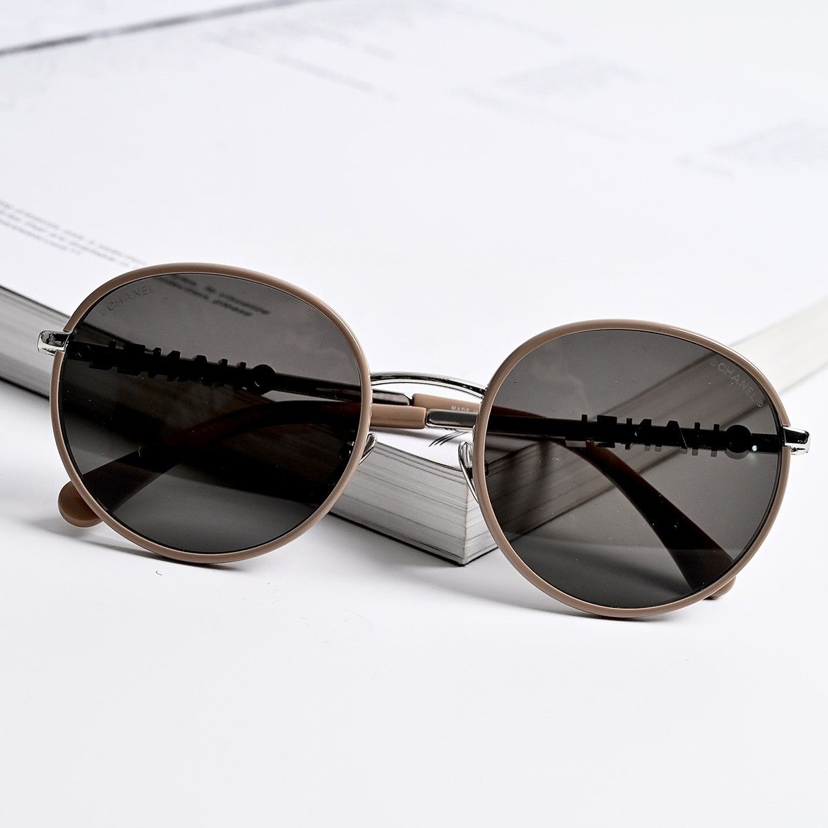 Chanel CHANEL 0CH4282 SUNGLASESS Size ONE SIZE - 10 Thumbnail