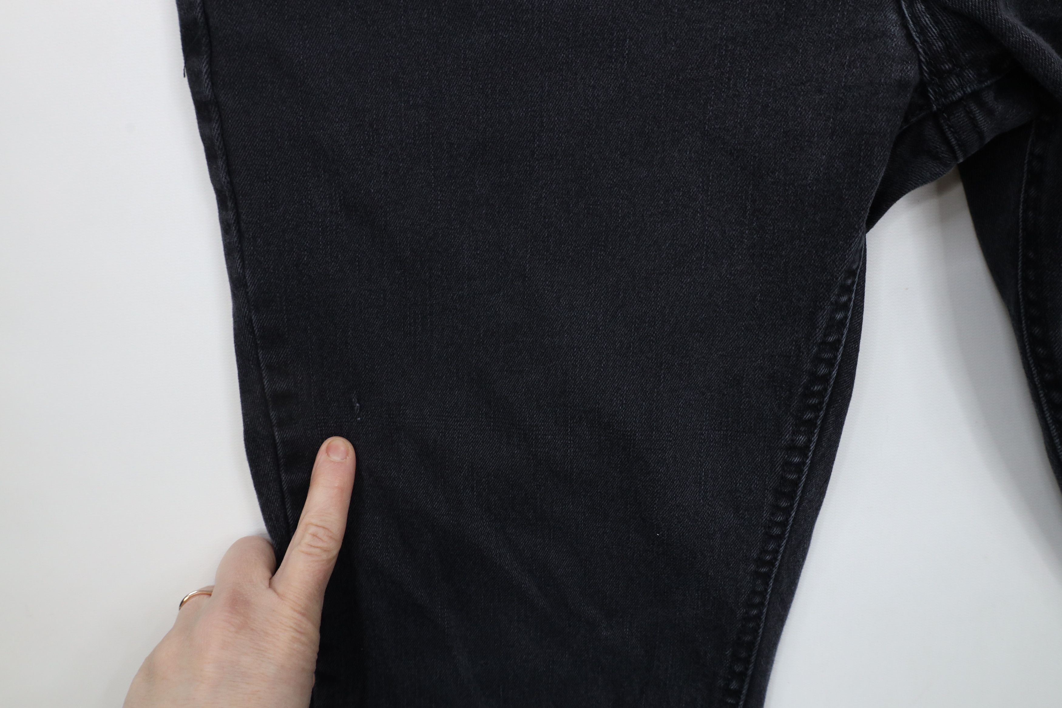 Levi's × Vintage Vintage Y2K Levis 541 Fit Tapered Leg Denim Jeans Black Size US 34 / EU 50 - 5 Thumbnail