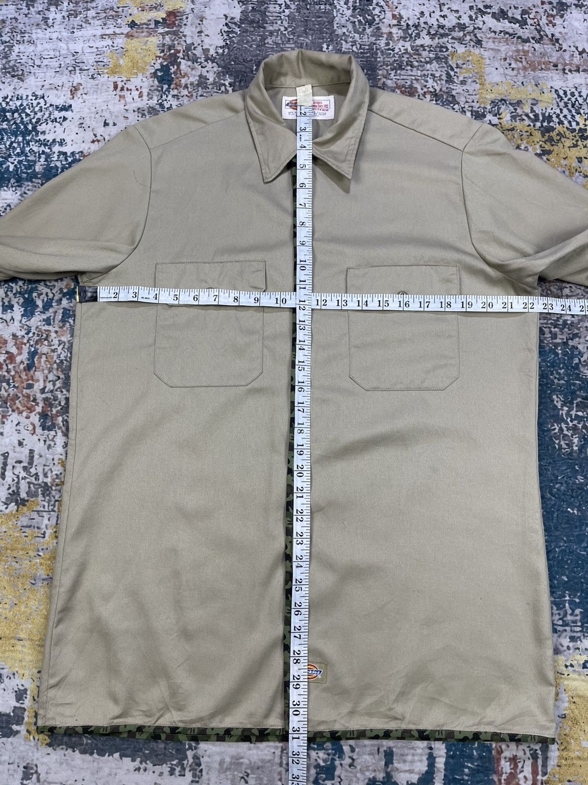 Dickies Vtg Dickies Camo Edge Trim Button Down Work Shirt Size US M / EU 48-50 / 2 - 10 Thumbnail