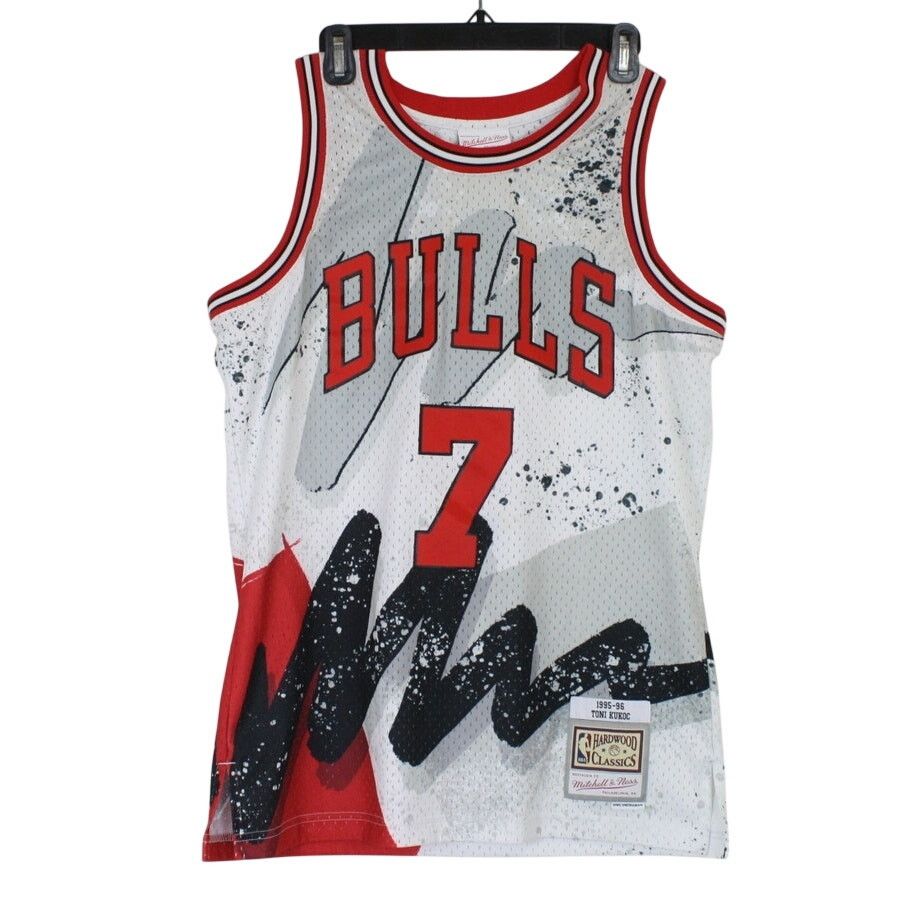 Mitchell & Ness Mitchell & Ness Toni Kukoc Chicago Bulls Throwback Jersey M Size M / US 6-8 / IT 42-44 - 1 Thumbnail