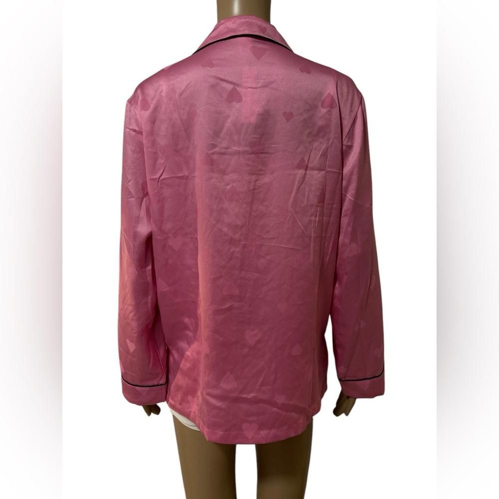 Designer VS Pink Satin Women's Pajama Top Size ONE SIZE - 4 Thumbnail