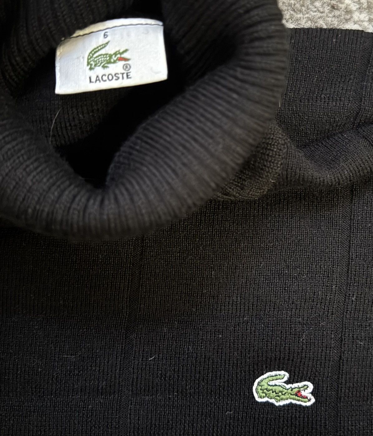 Lacoste Lacoste Black Turtleneck Sweater Vintage Size US L / EU 52-54 / 3 - 3 Thumbnail