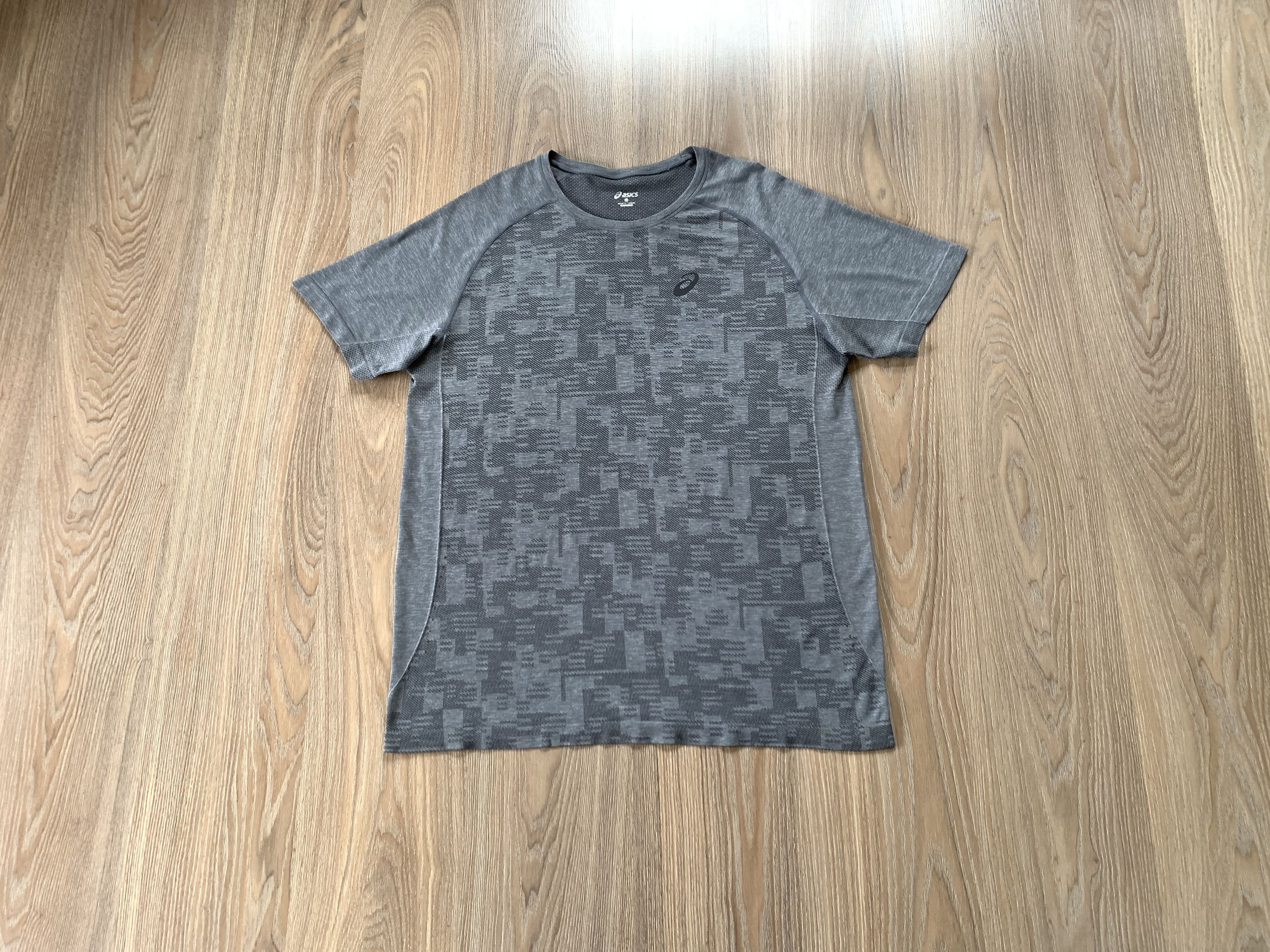Asics Asics Men's Grey Training T Shirt Size US XL / EU 56 / 4 - 1 Thumbnail