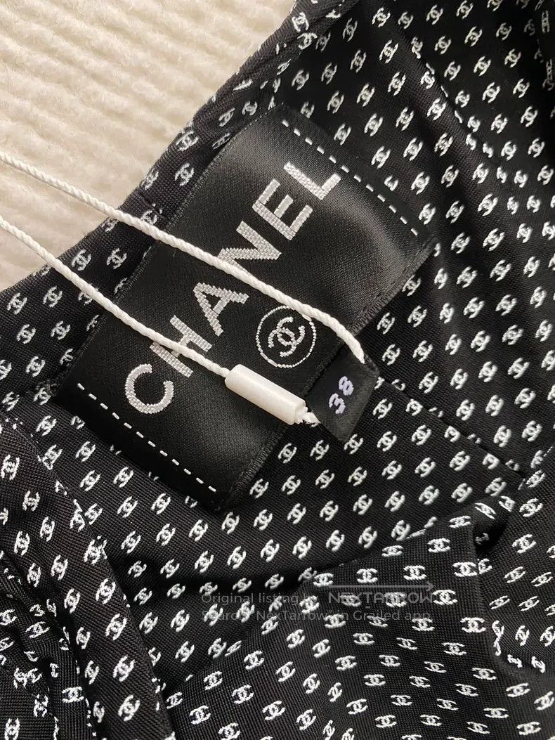 Chanel Chanel Full logo black split long skirt Size XS / US 0-2 / IT 36-38 - 3 Thumbnail