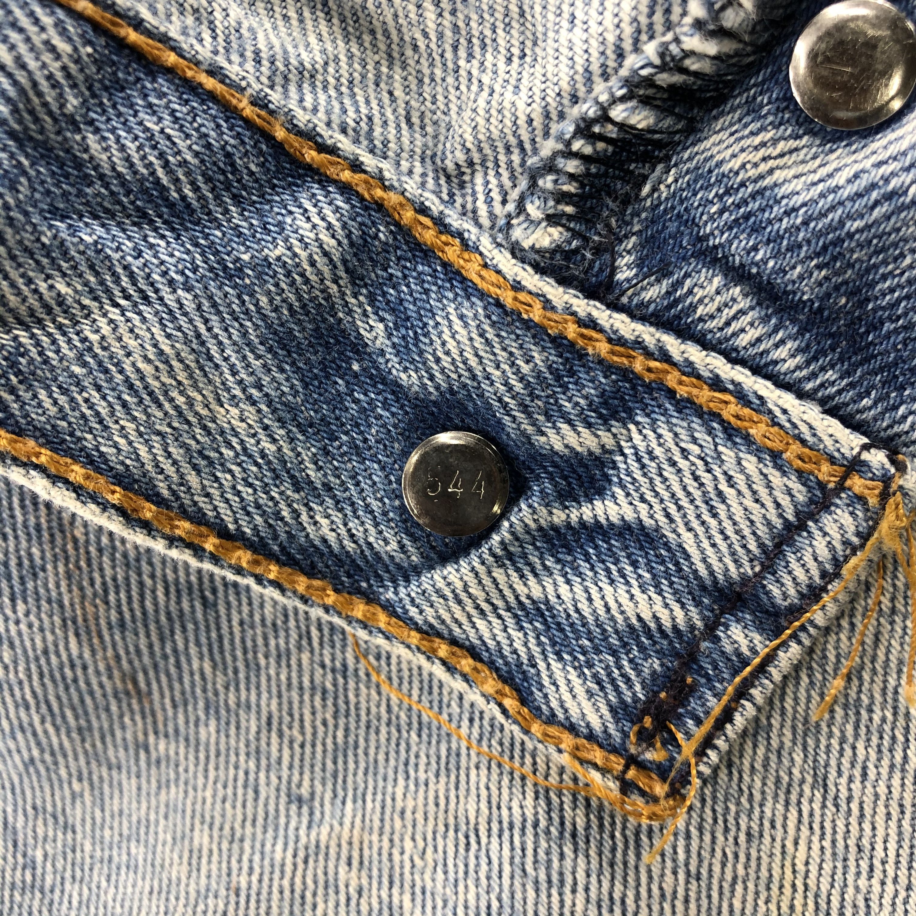 Levi's × Vintage Vintage Light Wash Distress Levis 501 Jeans-JM2234 Size US 30 / EU 46 - 16 Thumbnail