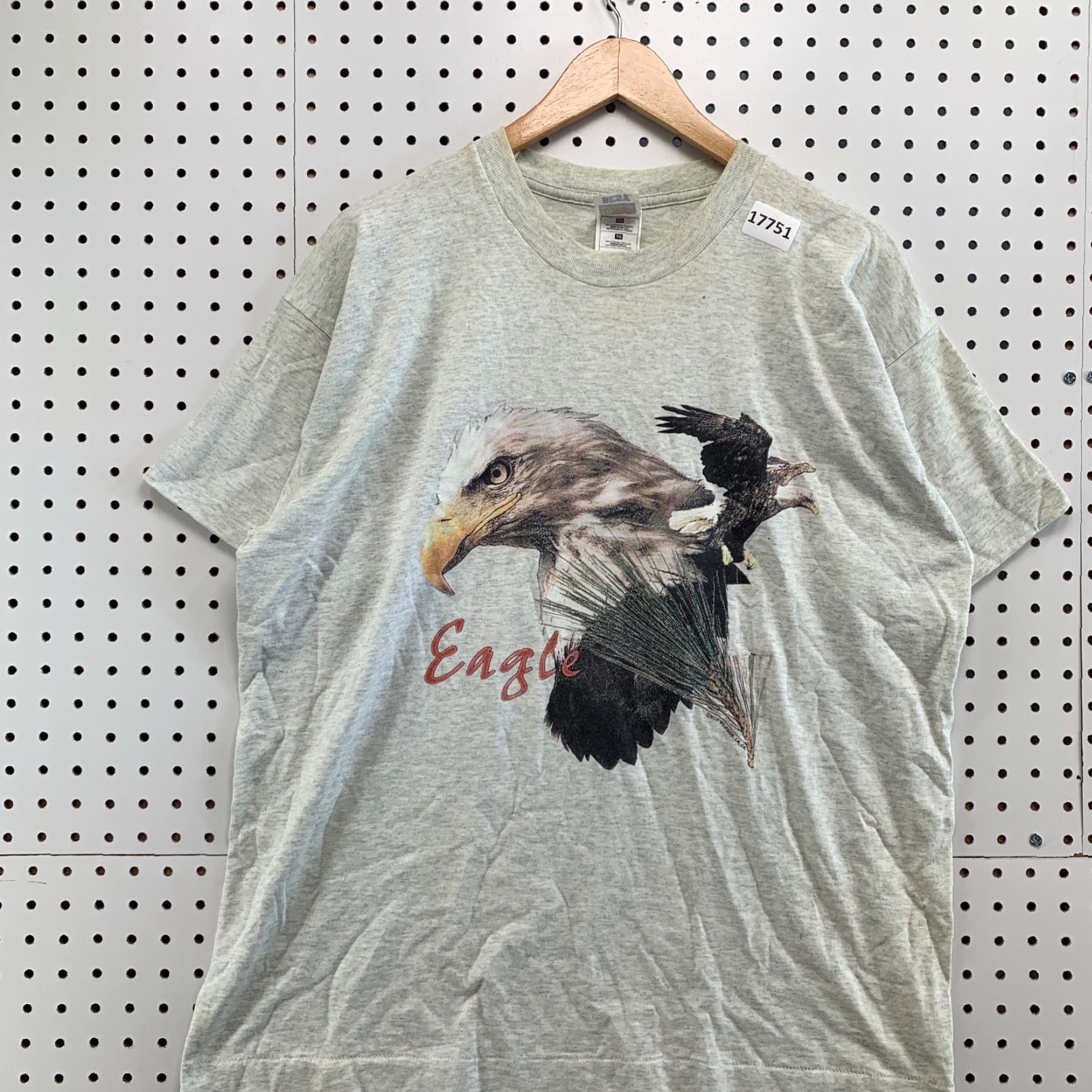 Fruit Of The Loom Vintage 90s Bald Eagle Shirt Adult XL Fits 23X28 Single Stitch Gray Short Sleeve Size US XL / EU 56 / 4 - 4 Thumbnail