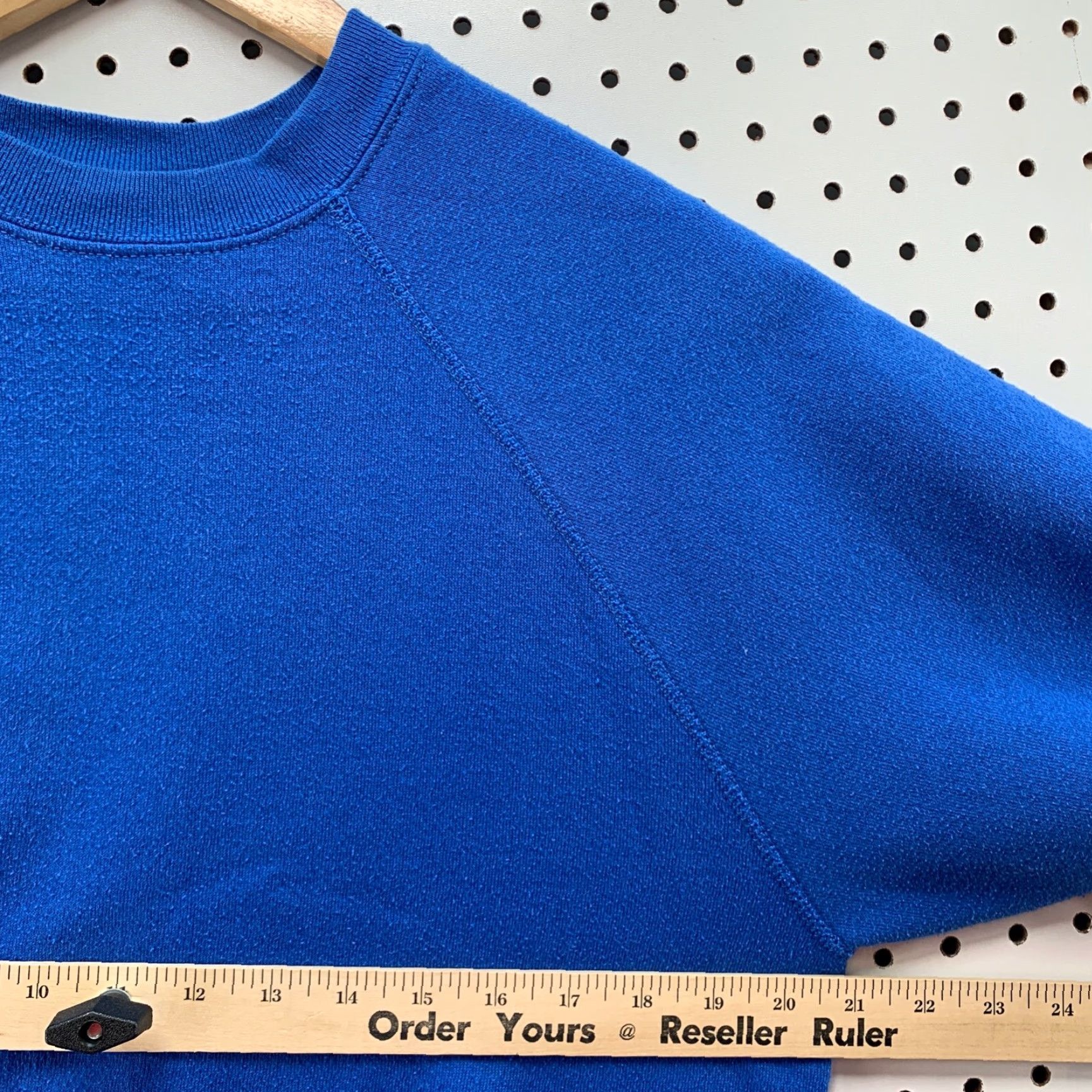 Tultex VINTAGE Tultex Womens M Roya Blue Long Sleeve Sweatshirt Crewneck 90s Shirt Womens Medium Roya Blue Sweatshirt 90s Tultex Crewneck Size M / US 6-8 / IT 42-44 - 7 Thumbnail
