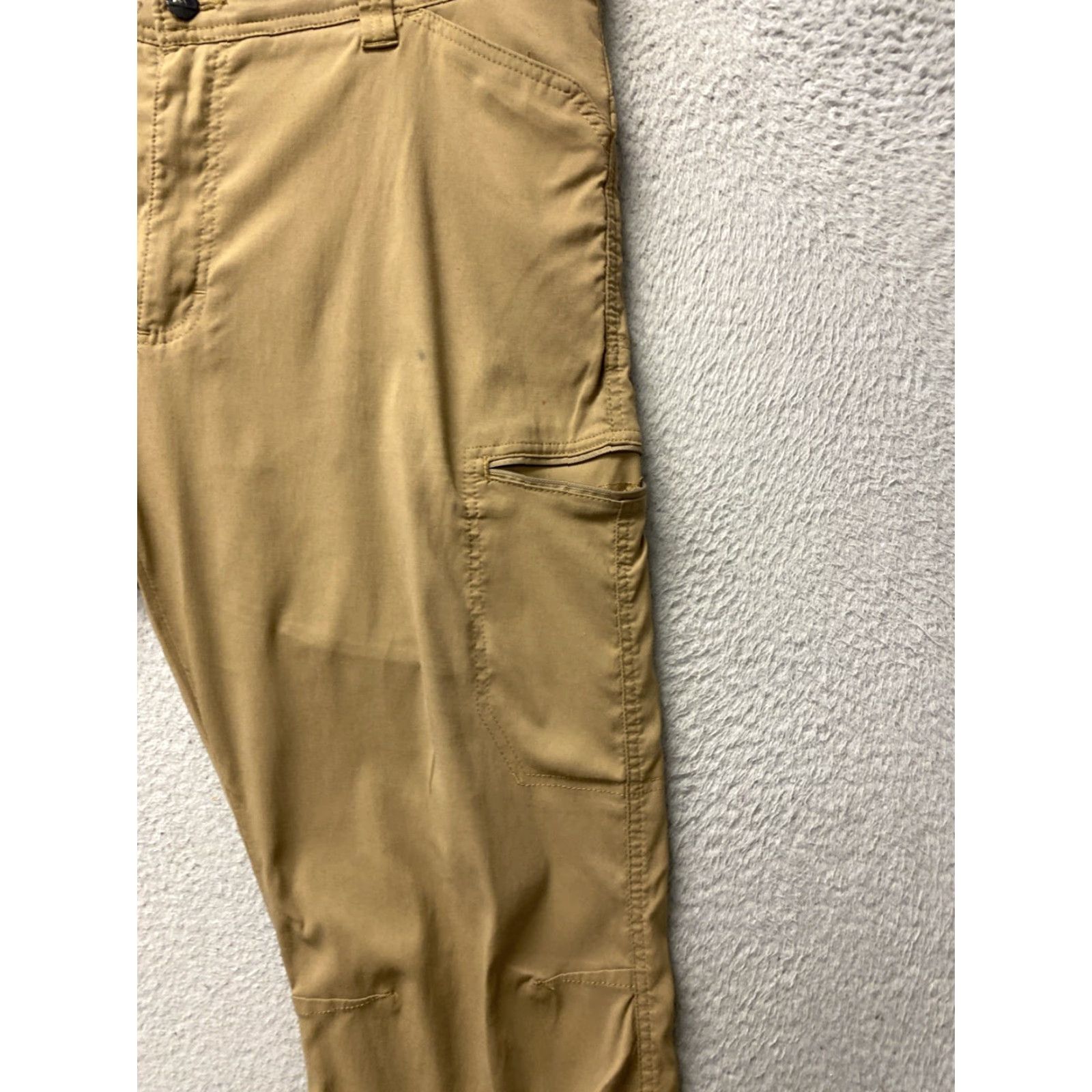 Wrangler Wrangler Straight Fit Stretch Cargo Pants Mens 36 Light Brown 32in Cargo Moisture Wicking Stretch Pants Size US 36 / EU 52 - 2 Thumbnail