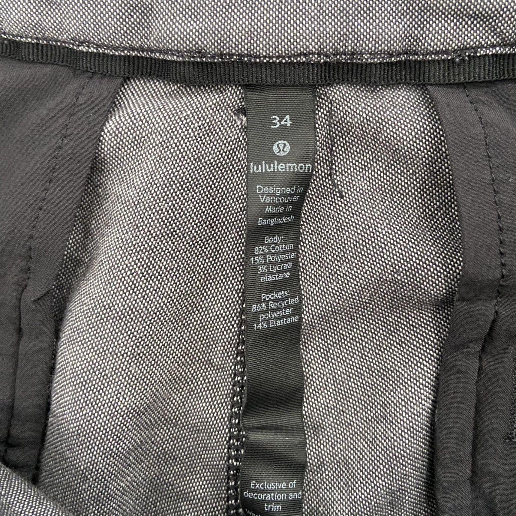 Lululemon Lululemon Shorts Mens 34 Gray Commission Classic Side Pocket Logo Chino Casual Mens Size US 34 / EU 50 - 6 Thumbnail