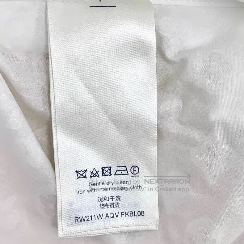 Louis Vuitton Louis Vuitton White logo jacquard full-print cotton crew n Size XS / US 0-2 / IT 36-38 - 7 Thumbnail