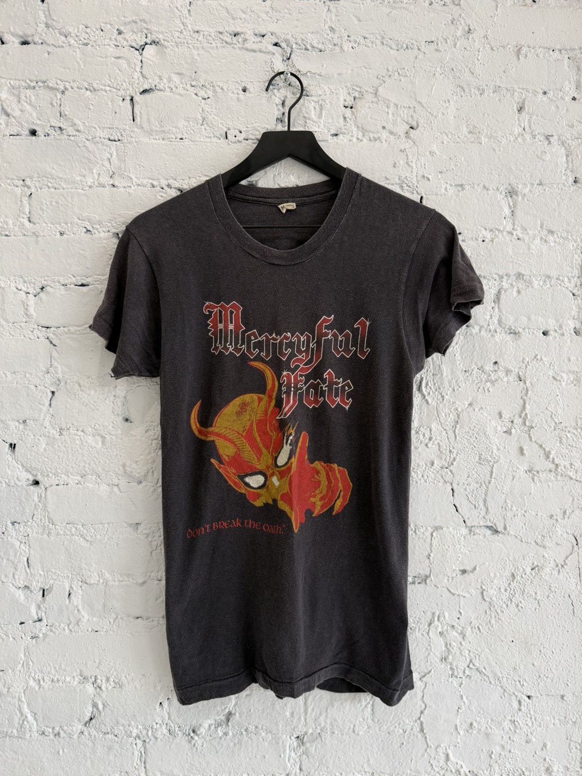 Vintage 1980s MERCIFUL FATE ‘DONT BREAK THE OATH’ TEE Size US M / EU 48-50 / 2 - 1 Thumbnail
