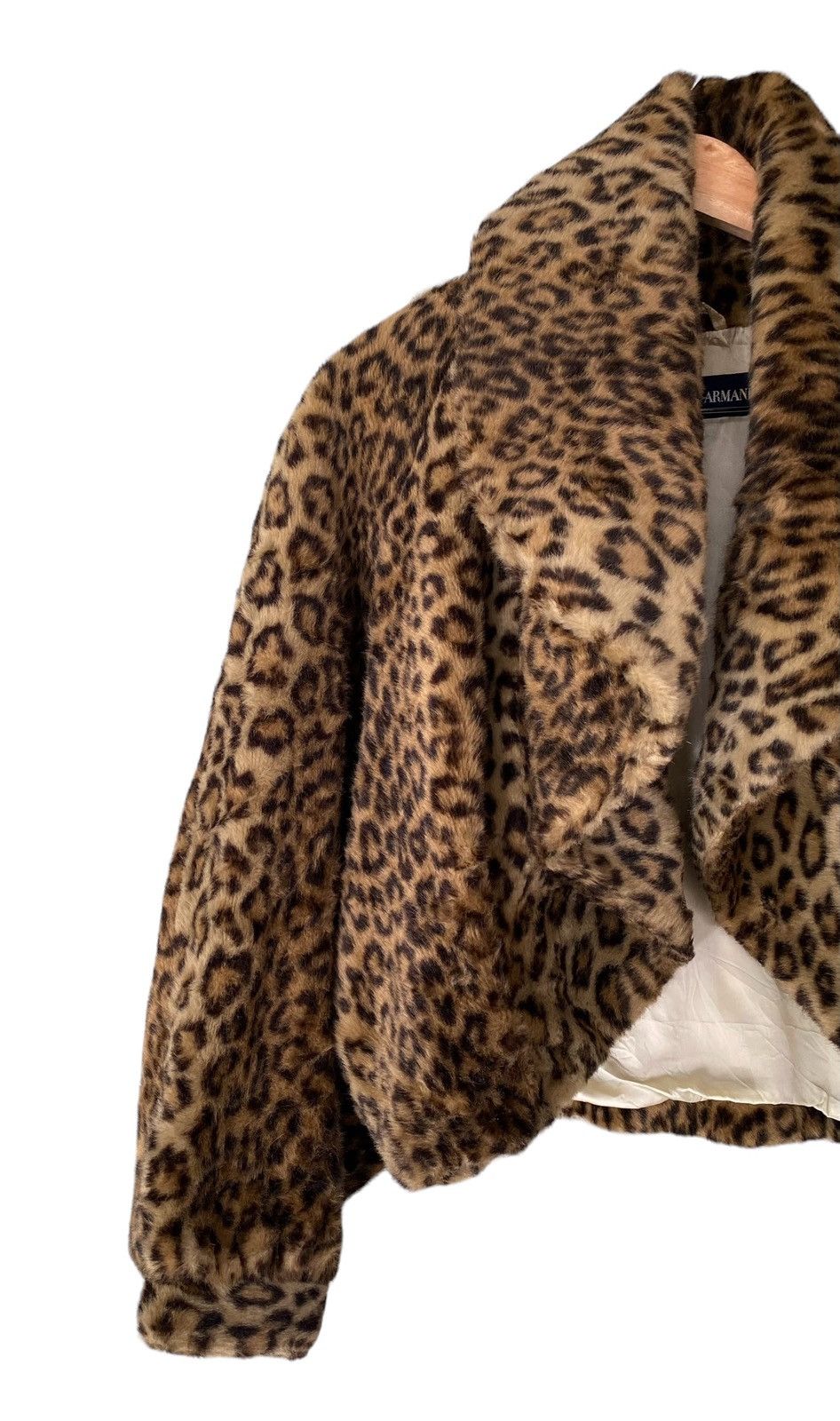 Emporio Armani Rare EMPORIO ARMANI Poncho Leapord Italian Desingner Size L / US 10 / IT 46 - 2 Thumbnail