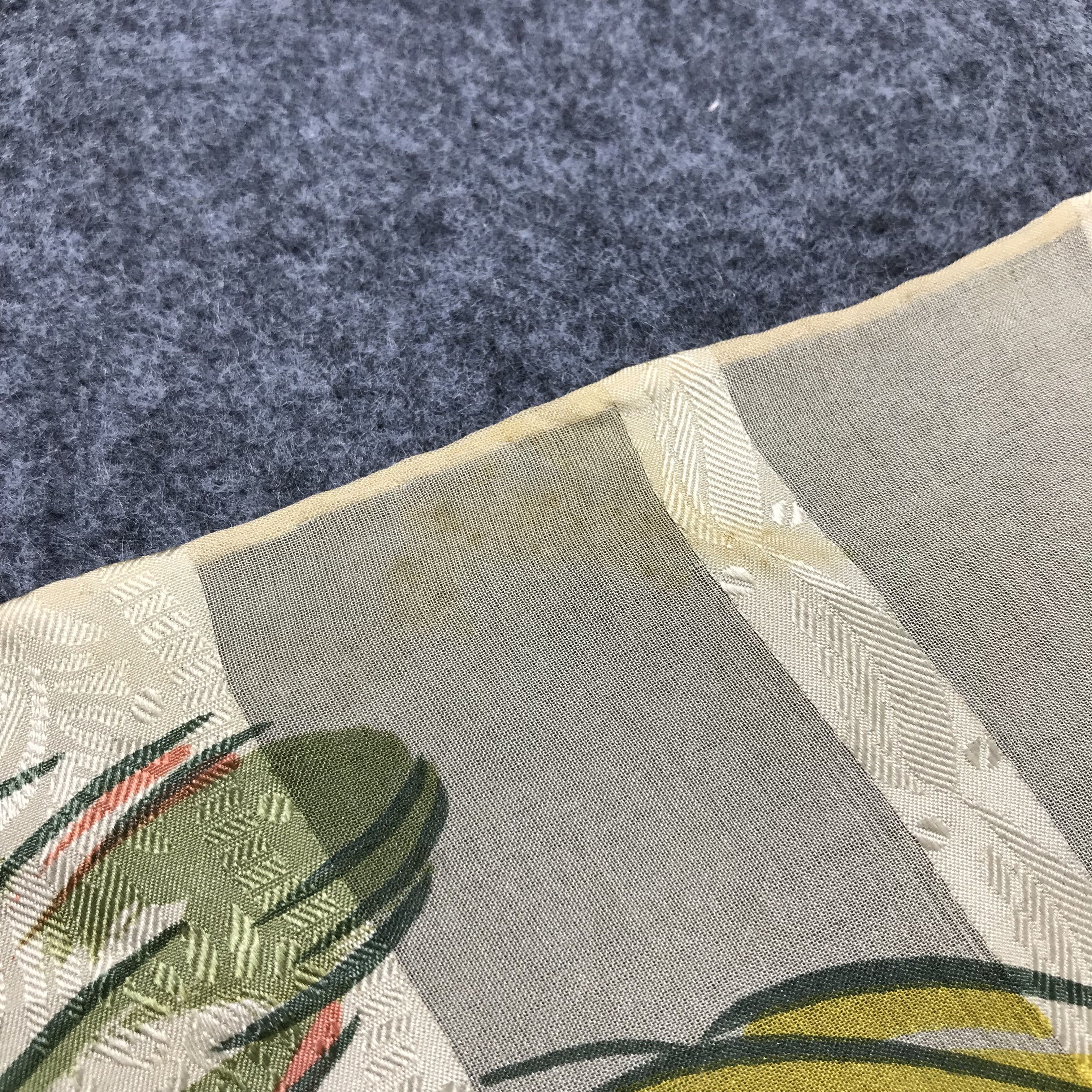 Japanese Brand Yukiko Hanai Silk Scarf M162 Size ONE SIZE - 5 Thumbnail