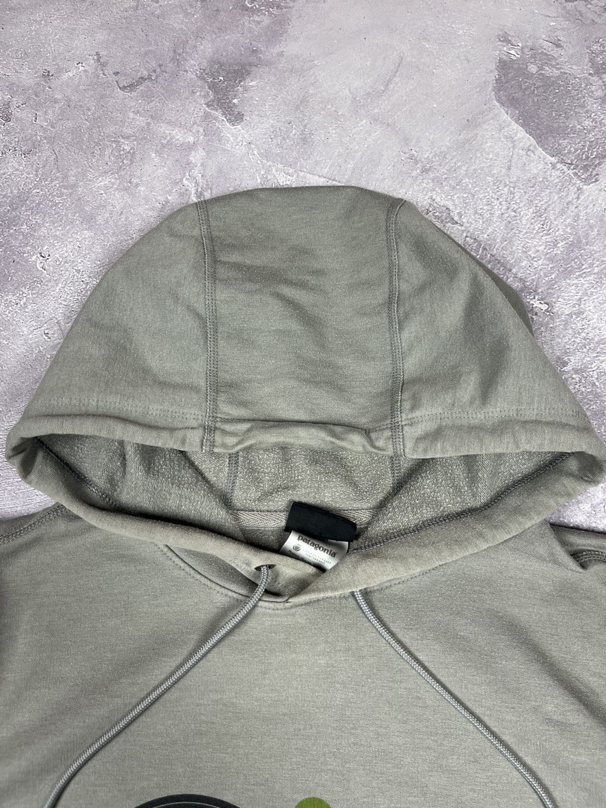 Patagonia Rare Patagonia Live Simply Grey Hoodie Big Logo Vintage Size US M / EU 48-50 / 2 - 6 Thumbnail