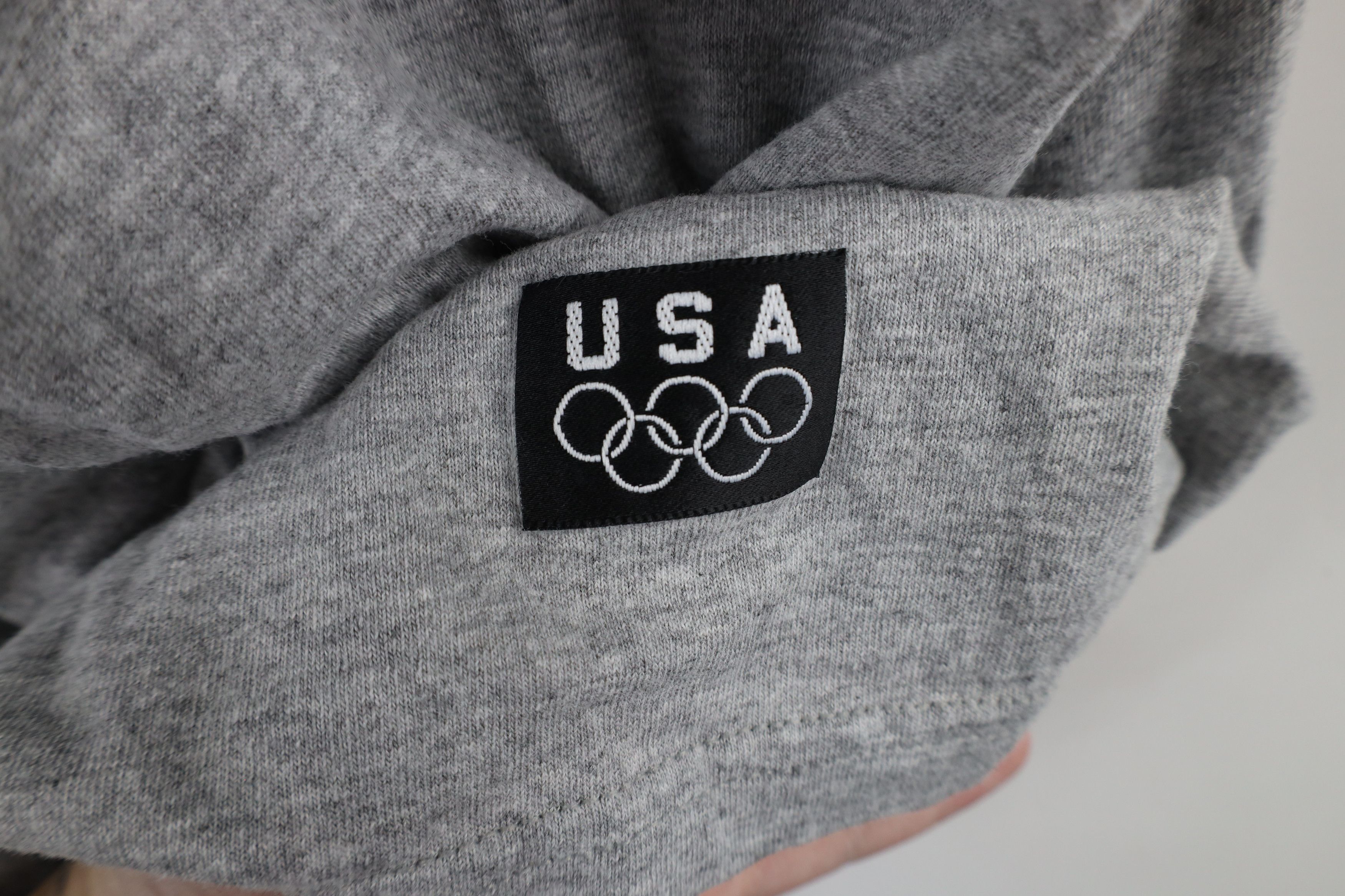 Vintage Vintage 90s USA Olympics Tank Top T-Shirt Heather Gray USA Size US XL / EU 56 / 4 - 6 Thumbnail