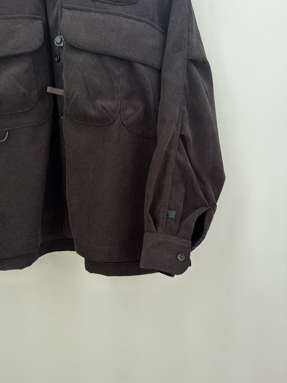 DAIWA PIER39 Oversized Brown Corduroy shirt Size US M / EU 48-50 / 2 - 3 Thumbnail