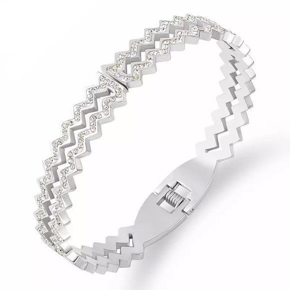 Other Women Full Zirconia Stainless Steel Hollow Bracelet (S) Size ONE SIZE - 1 Preview