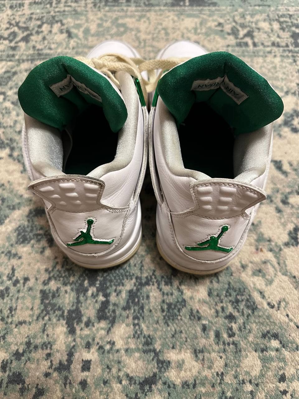 Jordan Brand Air Jordan Retro Green Metallic Size US 10 / EU 43 - 3 Thumbnail