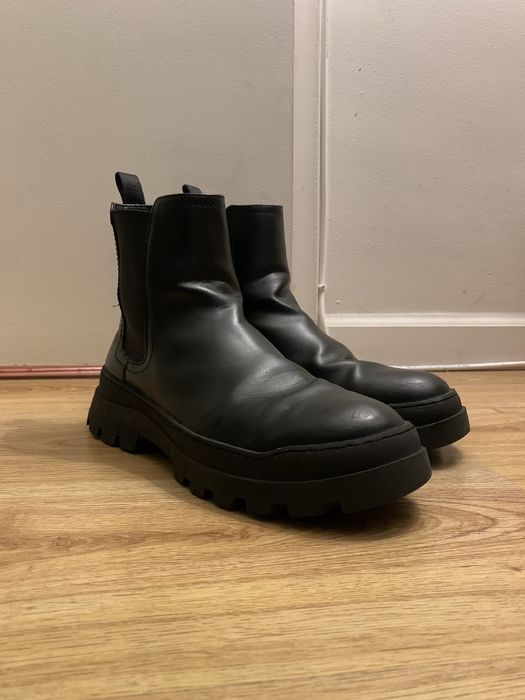 Zara thick soled ankle clearance boots