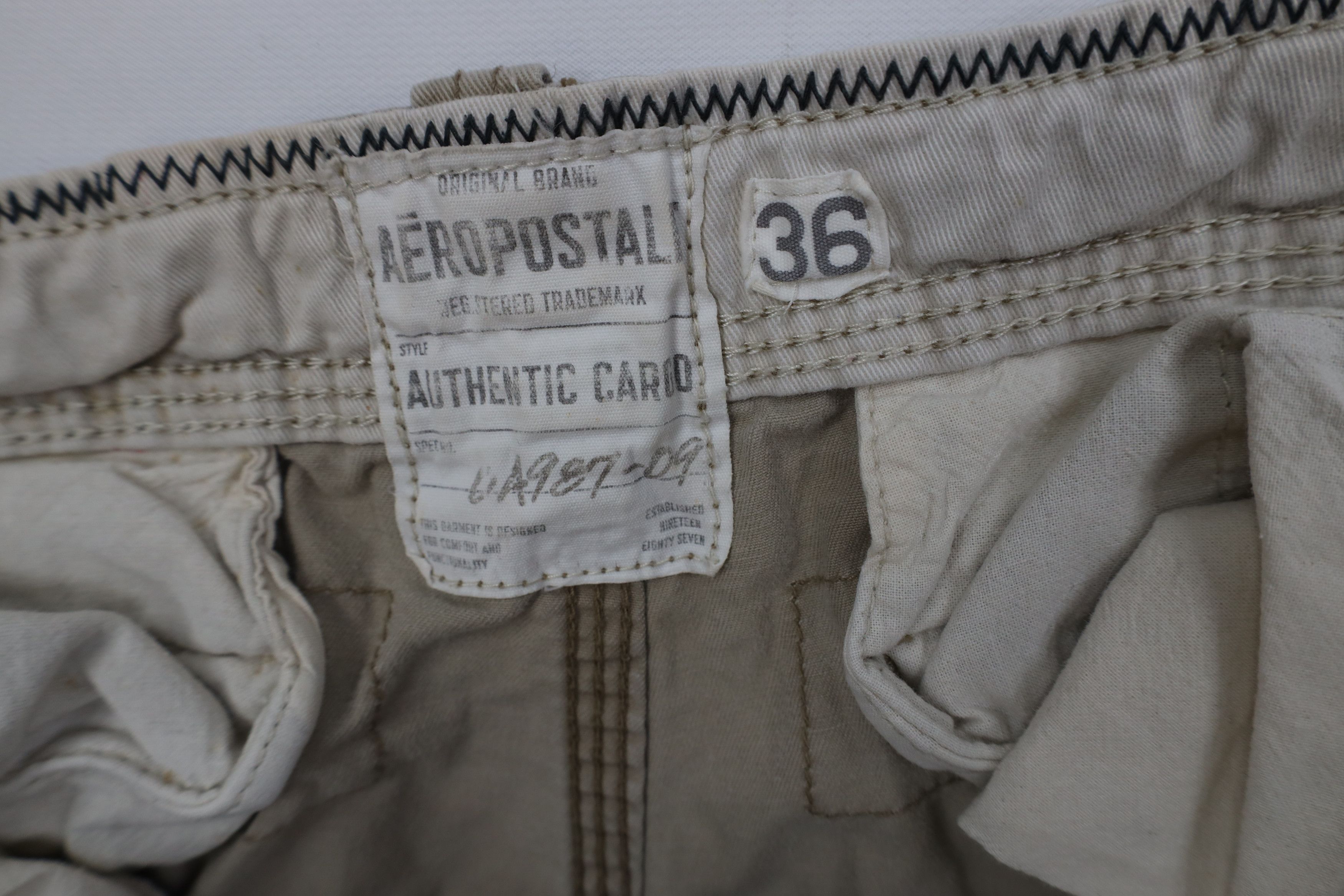 Aeropostale Vintage Y2K Aeropostale Heavyweight Surplus Cargo Shorts Size US 36 / EU 52 - 9 Thumbnail