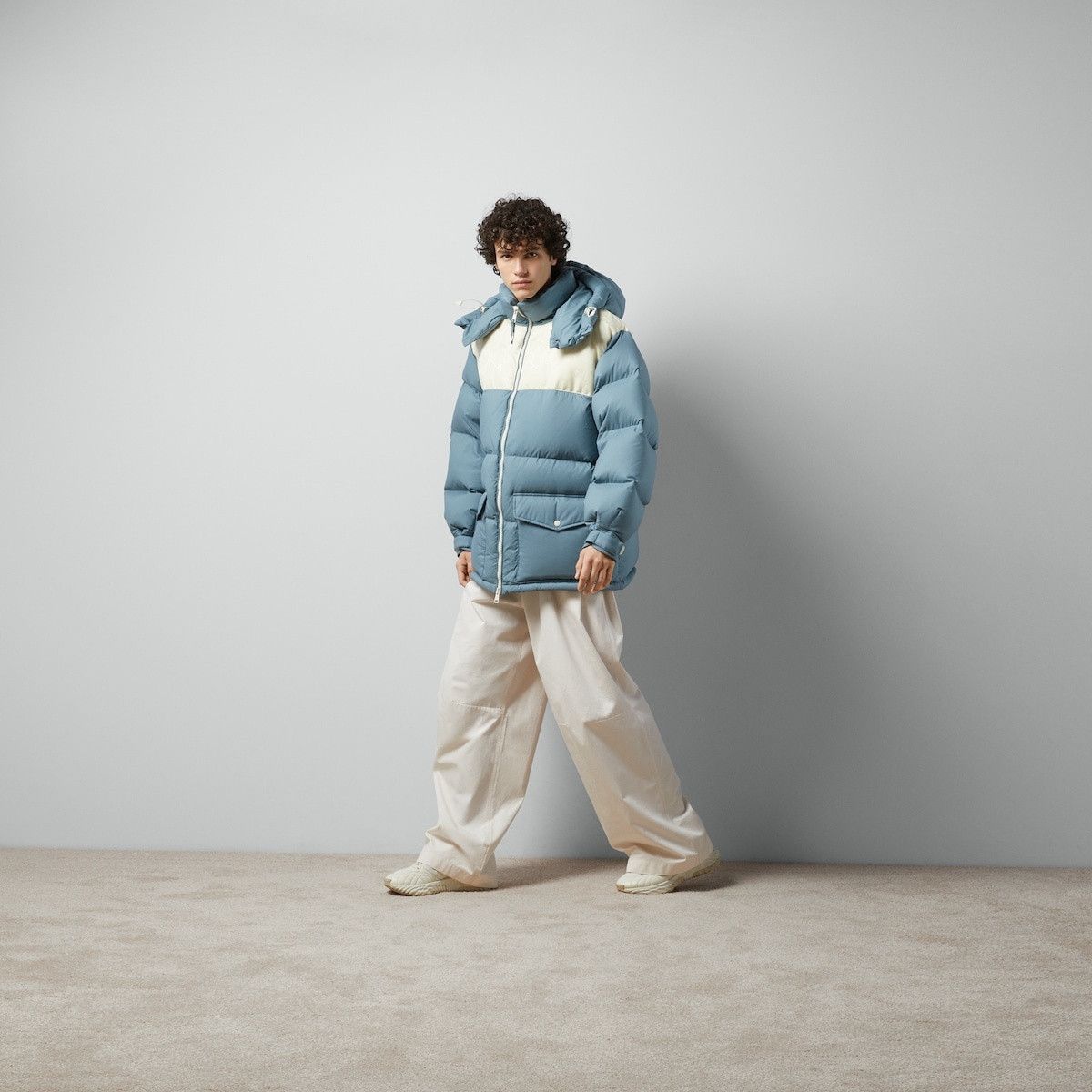 Gucci o1w1db10525 Nylon Down Jacket With GG Inserts' in Blue/White Size US L / EU 52-54 / 3 - 2 Thumbnail