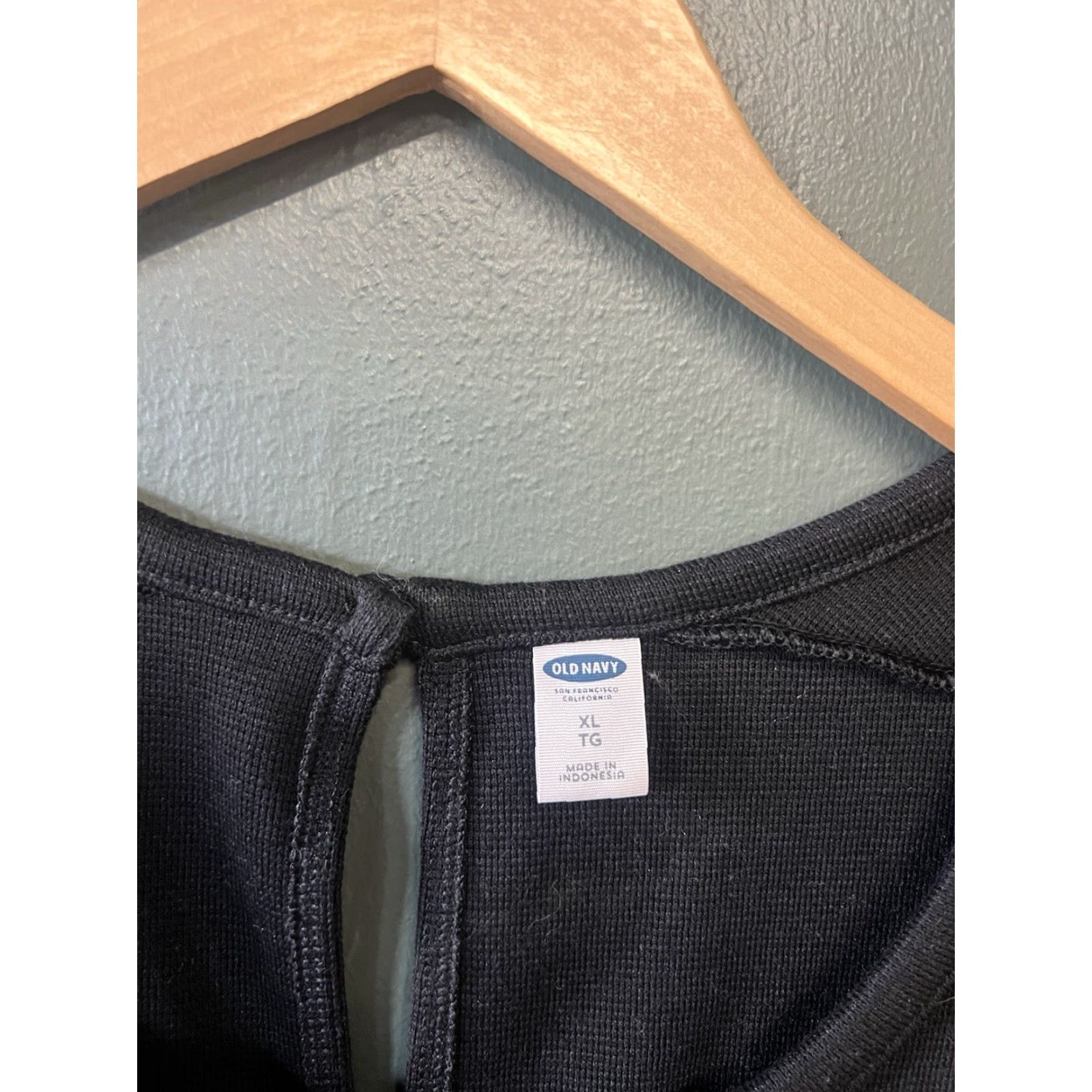Old Navy VINTAGE Old Navy Womens Black Sleeveless Slip Dress Size XL User: Vintage Old Navy Womens Black Sleeveless Slip Dress Size XL Size 40" / US 18 - 3 Thumbnail
