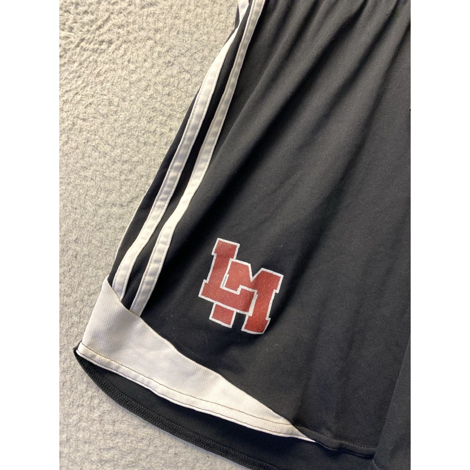 Adidas ADIDAS Athletic Shorts Teens S Black Elastic Waist Polyester 26-28 inches Boys Girls 94-58 Size US 26 / EU 42 - 3 Thumbnail