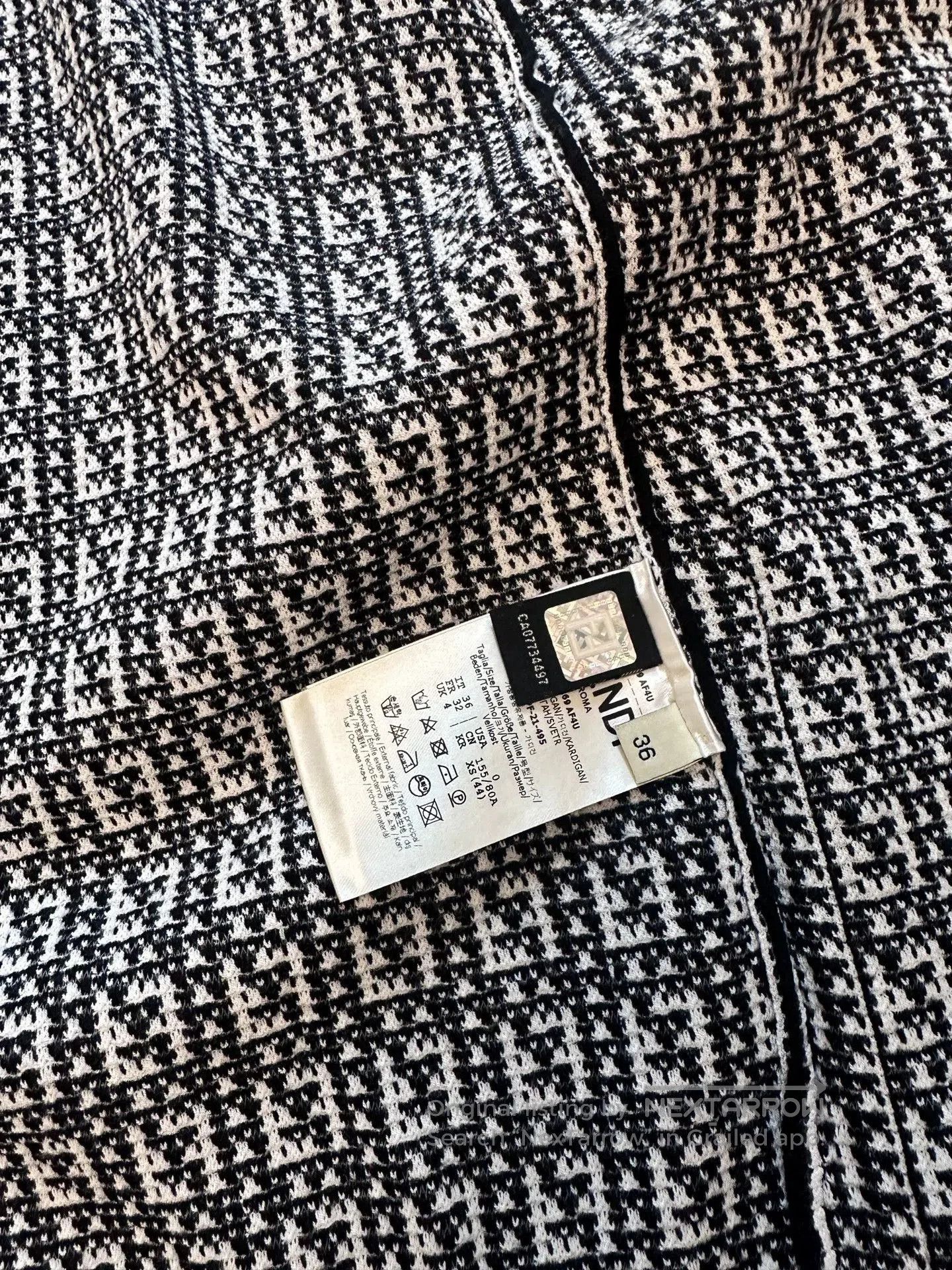 Fendi fendi patterned knit cardigan size 36. Size US XS / EU 42 / 0 - 4 Thumbnail
