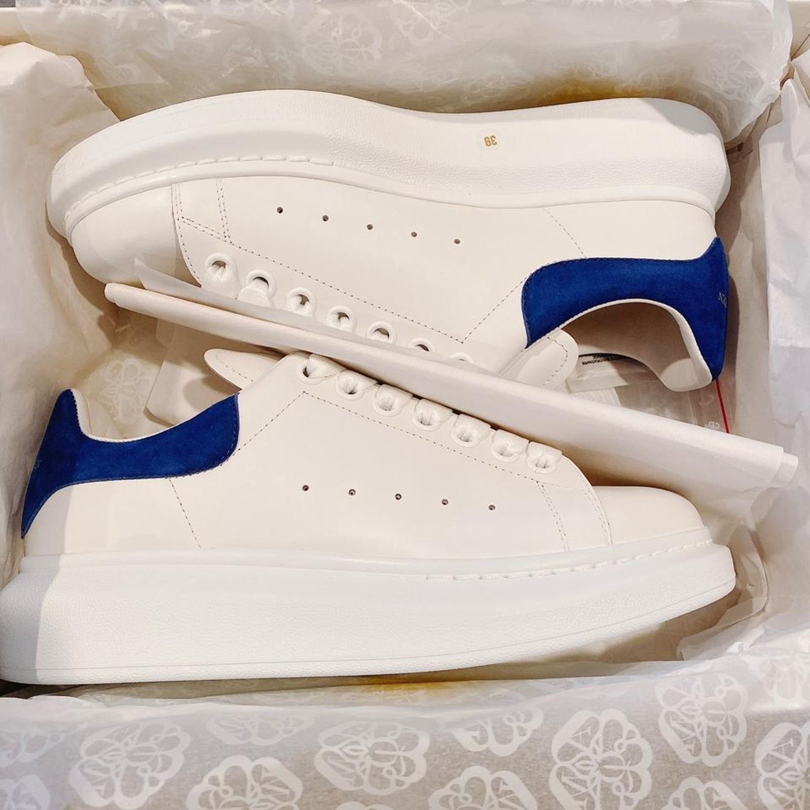 Alexander McQueen oversized leather sneakers 39 Size US 9 / IT 39 - 6 Thumbnail