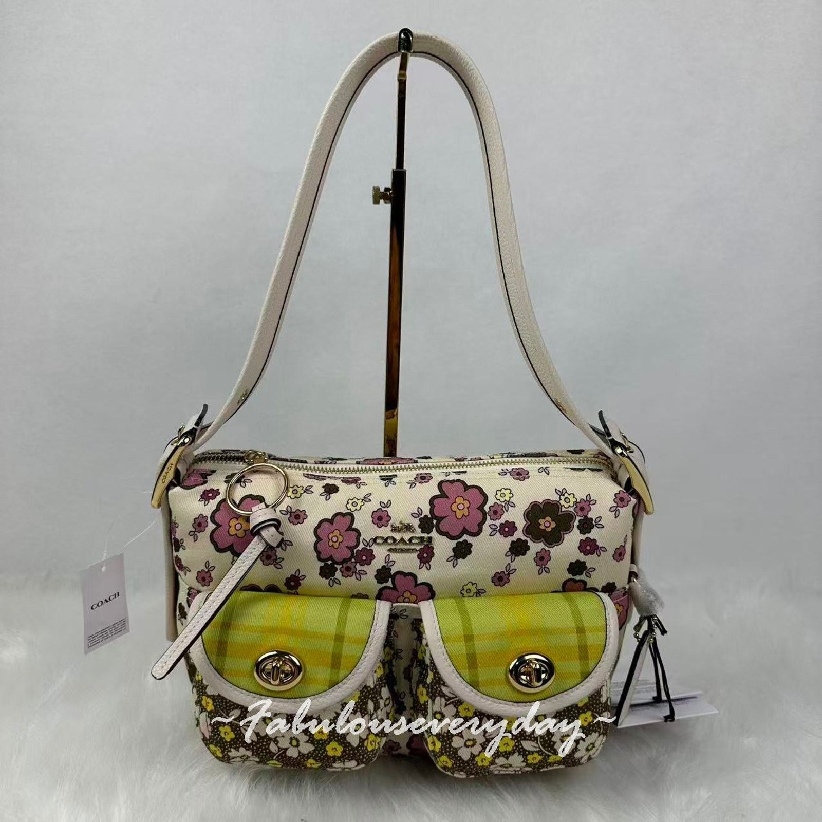 Coach Coach Cargo Shoulder Bag Floral Canvas/Chalk/Daisy CDW55 NWT Size ONE SIZE - 1 Thumbnail