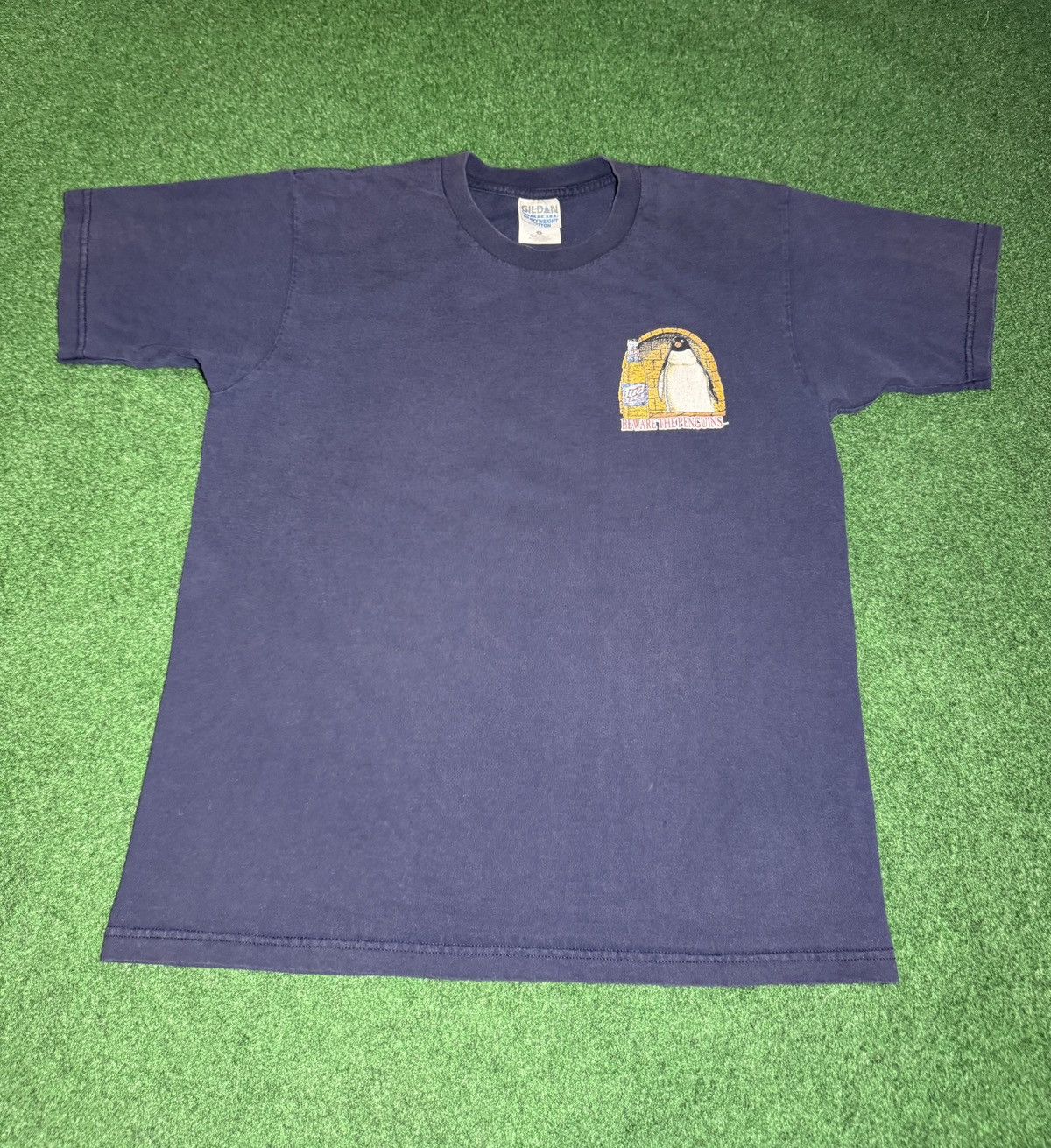 Budweiser Bud Ice Penguins Dooby Doody Budweiser Beer L 90s T Shirt Size US L / EU 52-54 / 3 - 4 Thumbnail