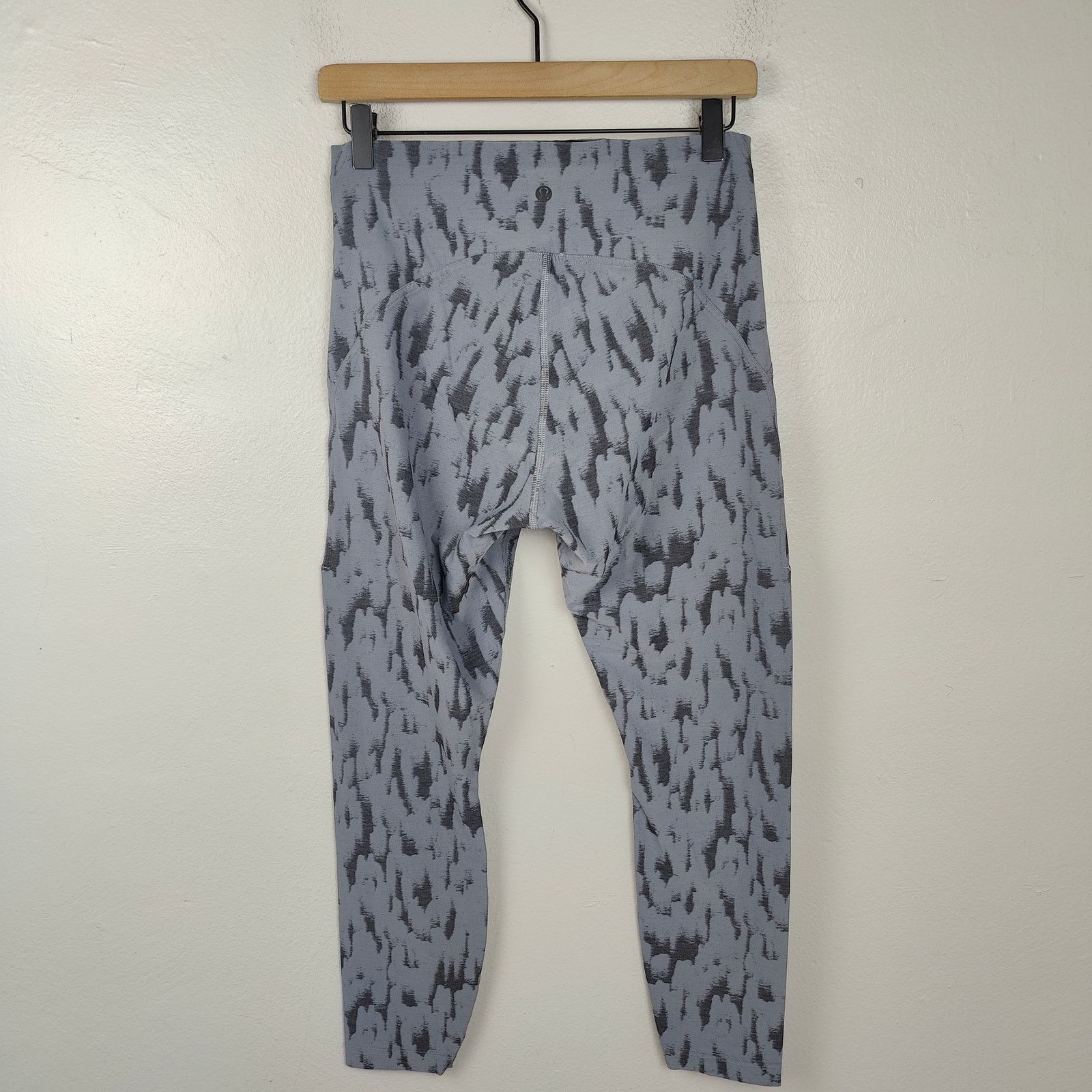 Lululemon Lululemon InStill High-Rise Tight 8 25" ThreeD Camo Jacquard Size 30" / US 8 / IT 44 - 4 Thumbnail