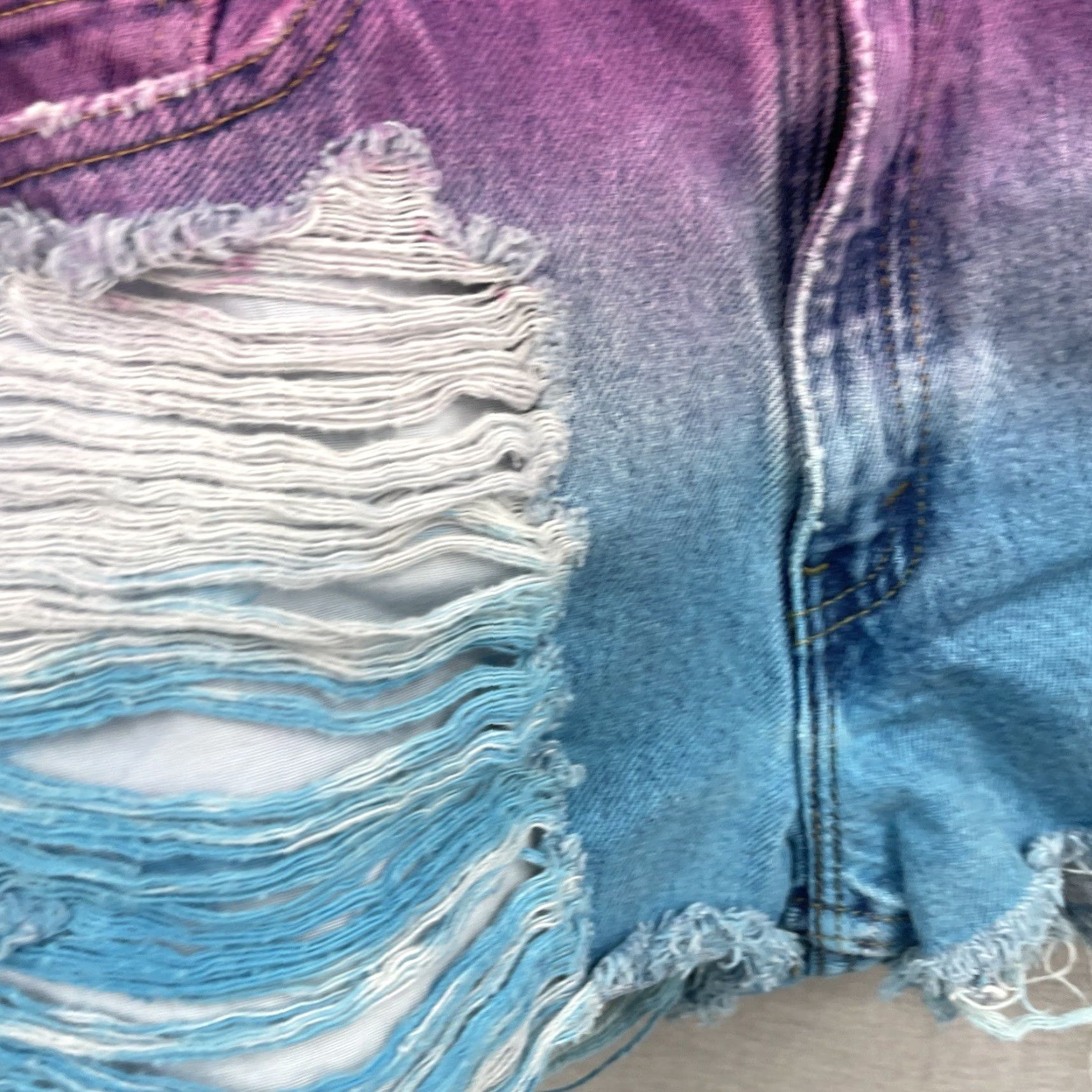 Levi's VINTAGE Levi's Boho Cut-Off Shorts Womens 7 JR Distressed Denim Blue 90s Size 28" / US 6 / IT 42 - 7 Thumbnail
