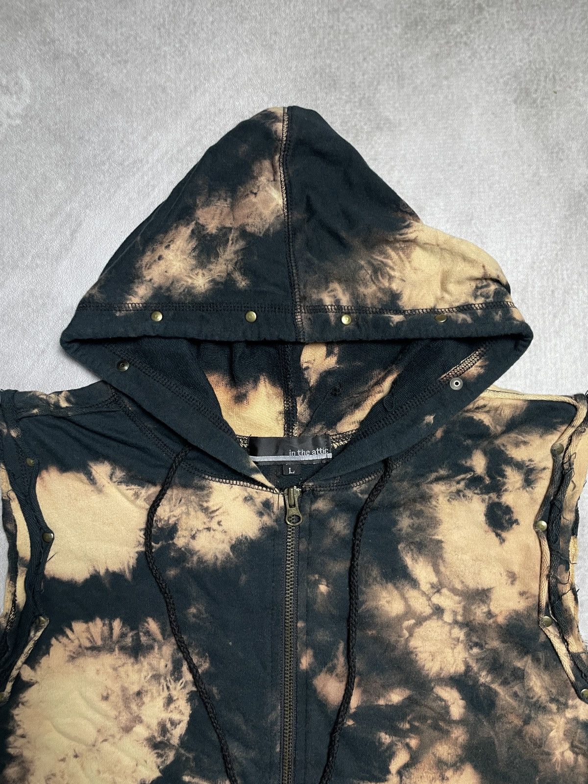 BUFFALO BOBS 2000’s In The Attic - Smooke Pattern Vkei Style Hooded Vest Size US M / EU 48-50 / 2 - 3 Thumbnail